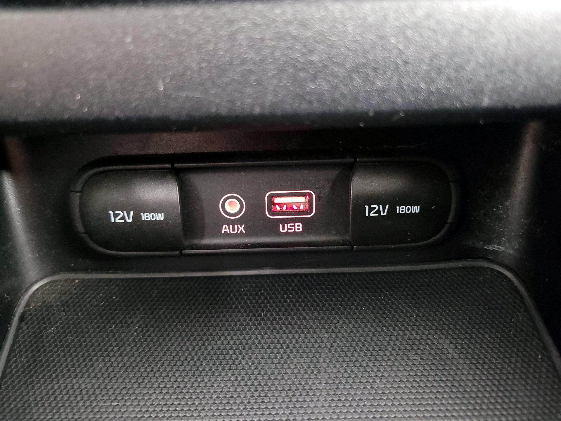 Thumbnail: 2021 Kia Forte - 18