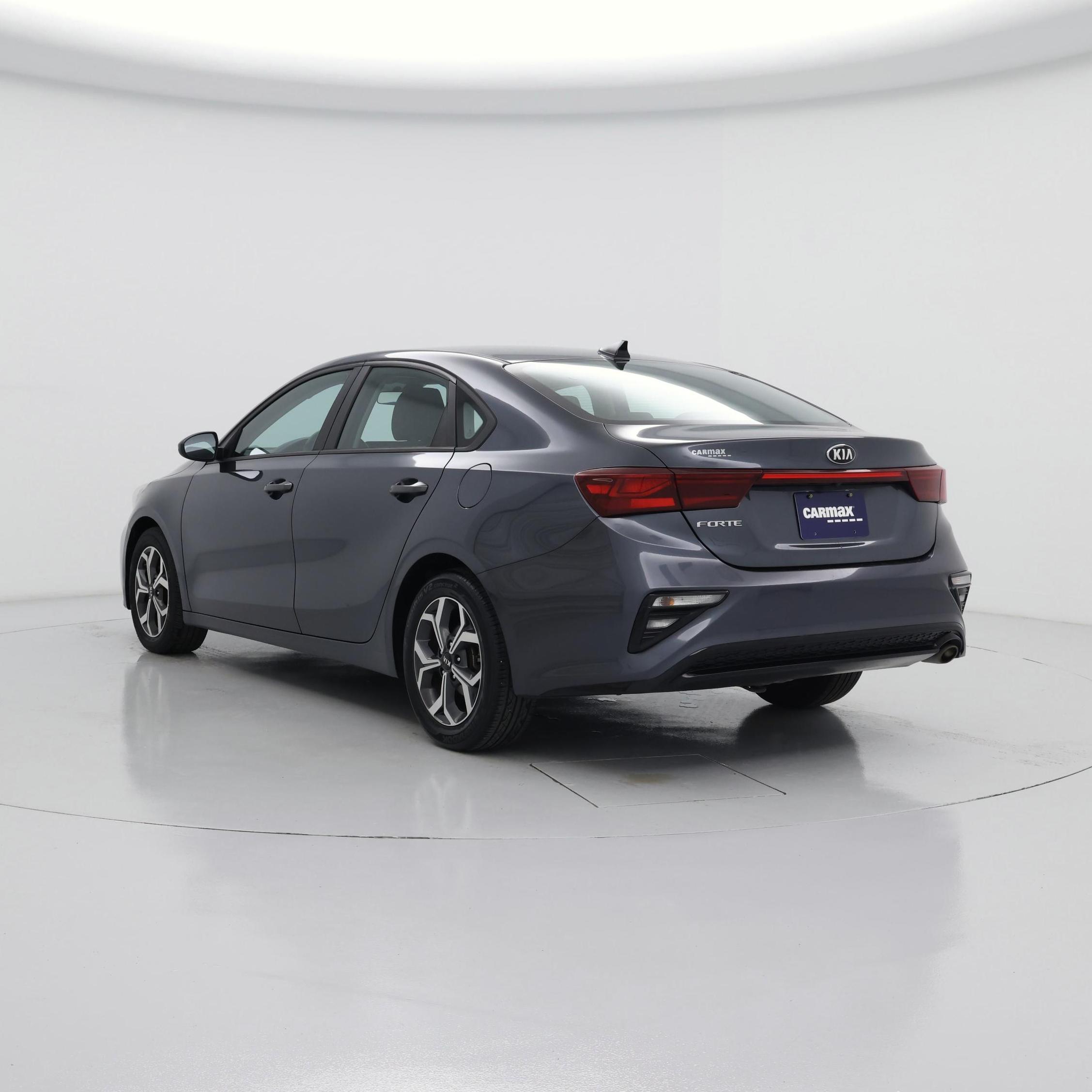 Thumbnail: 2021 Kia Forte - 2