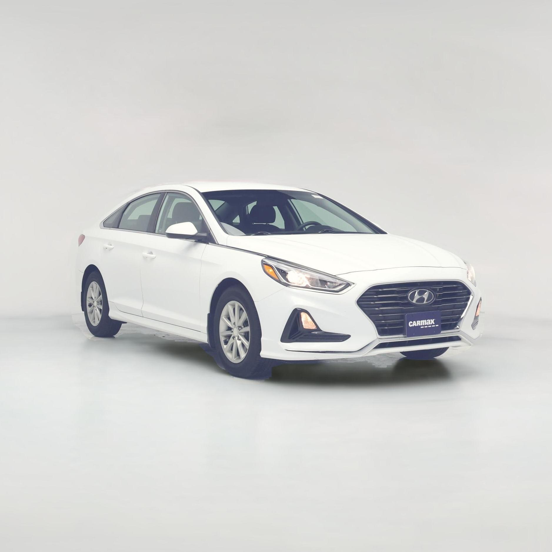 Thumbnail: 2019 Hyundai Sonata - 1
