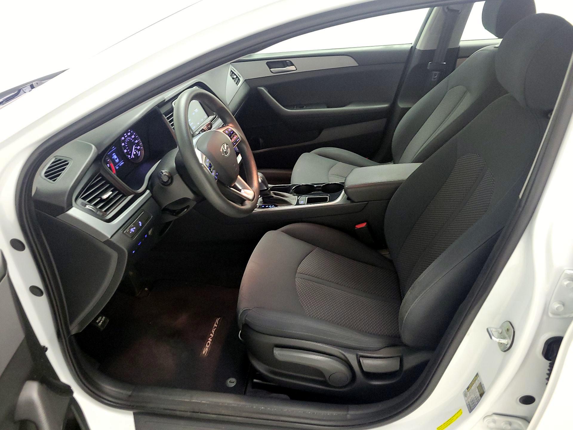 Thumbnail: 2019 Hyundai Sonata - 11