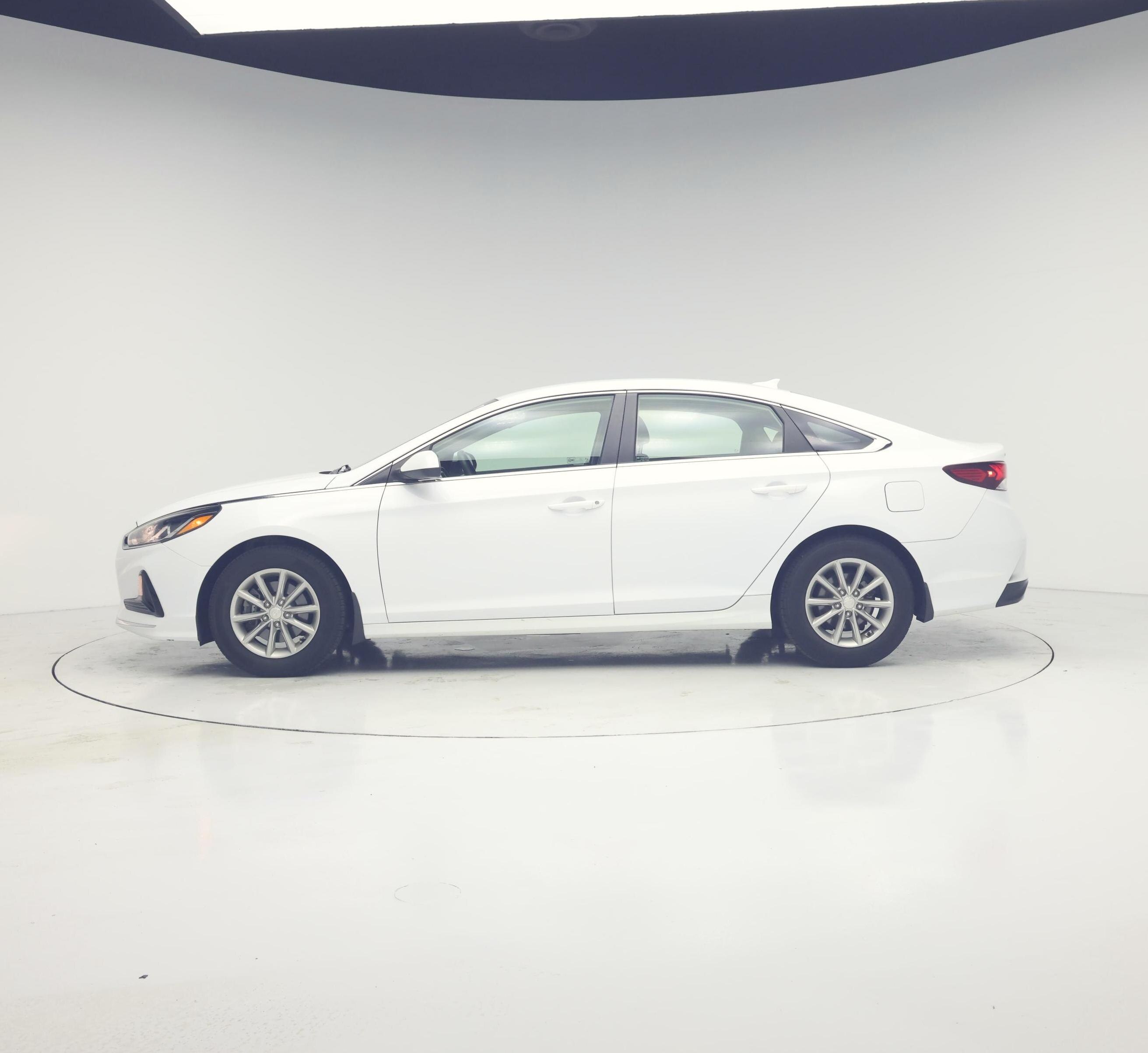 Thumbnail: 2019 Hyundai Sonata - 3