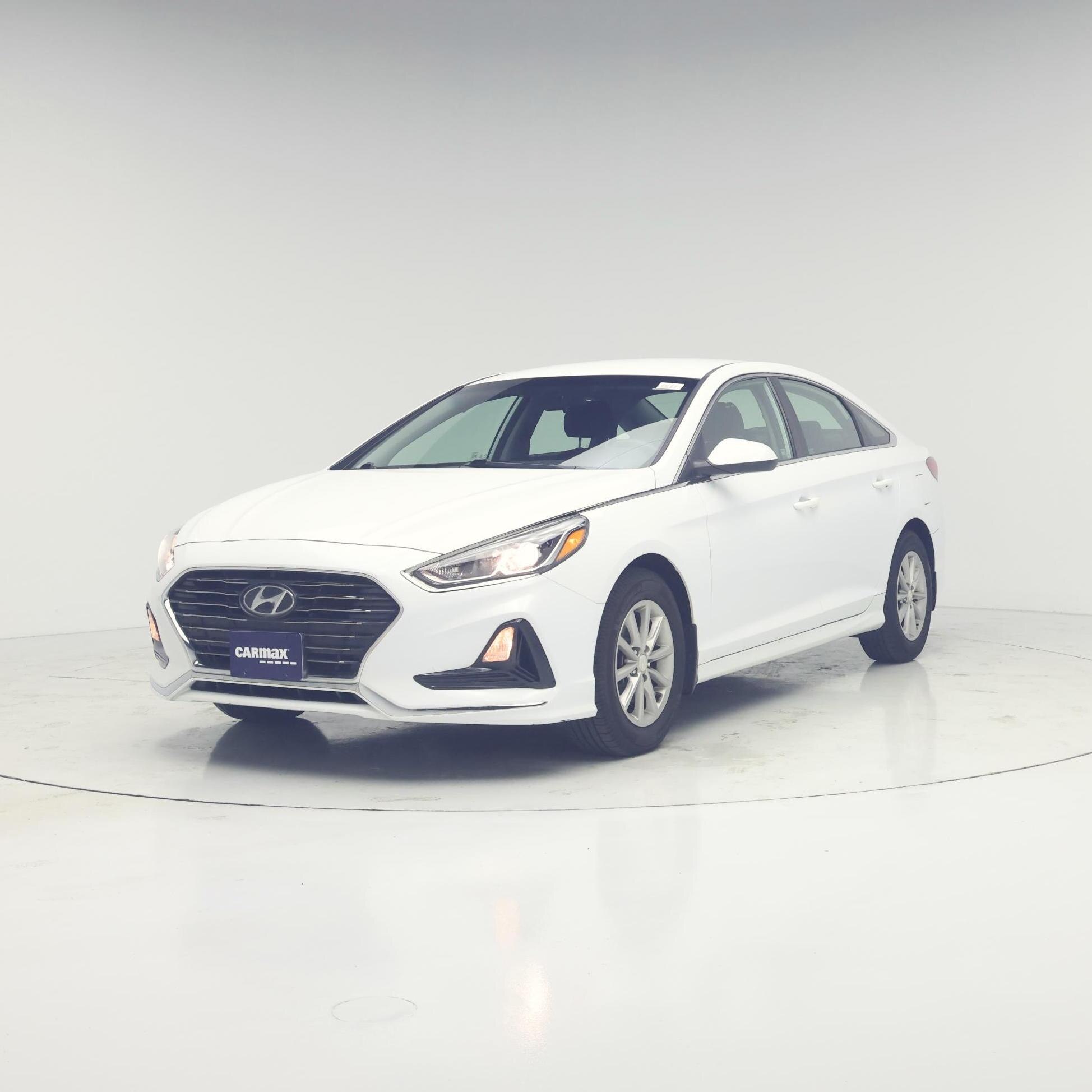 Thumbnail: 2019 Hyundai Sonata - 4