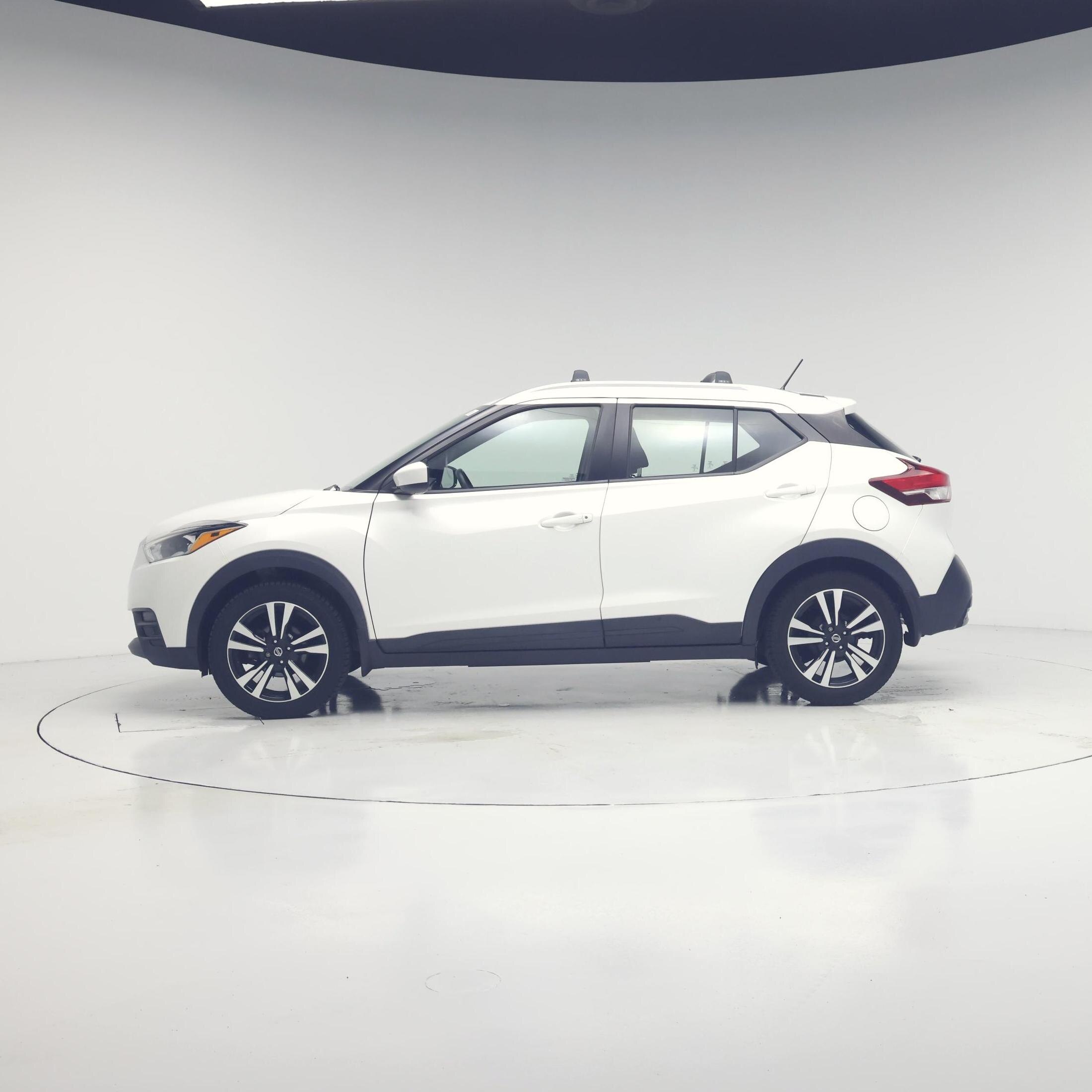 Thumbnail: 2018 Nissan Kicks - 3