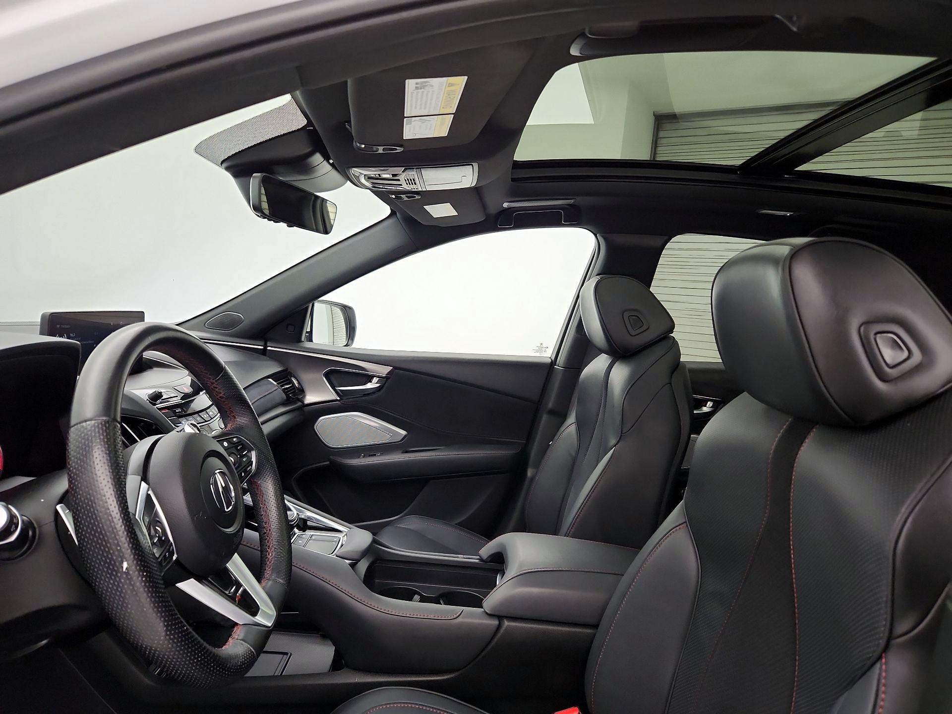 Thumbnail: 2024 Acura RDX - 19