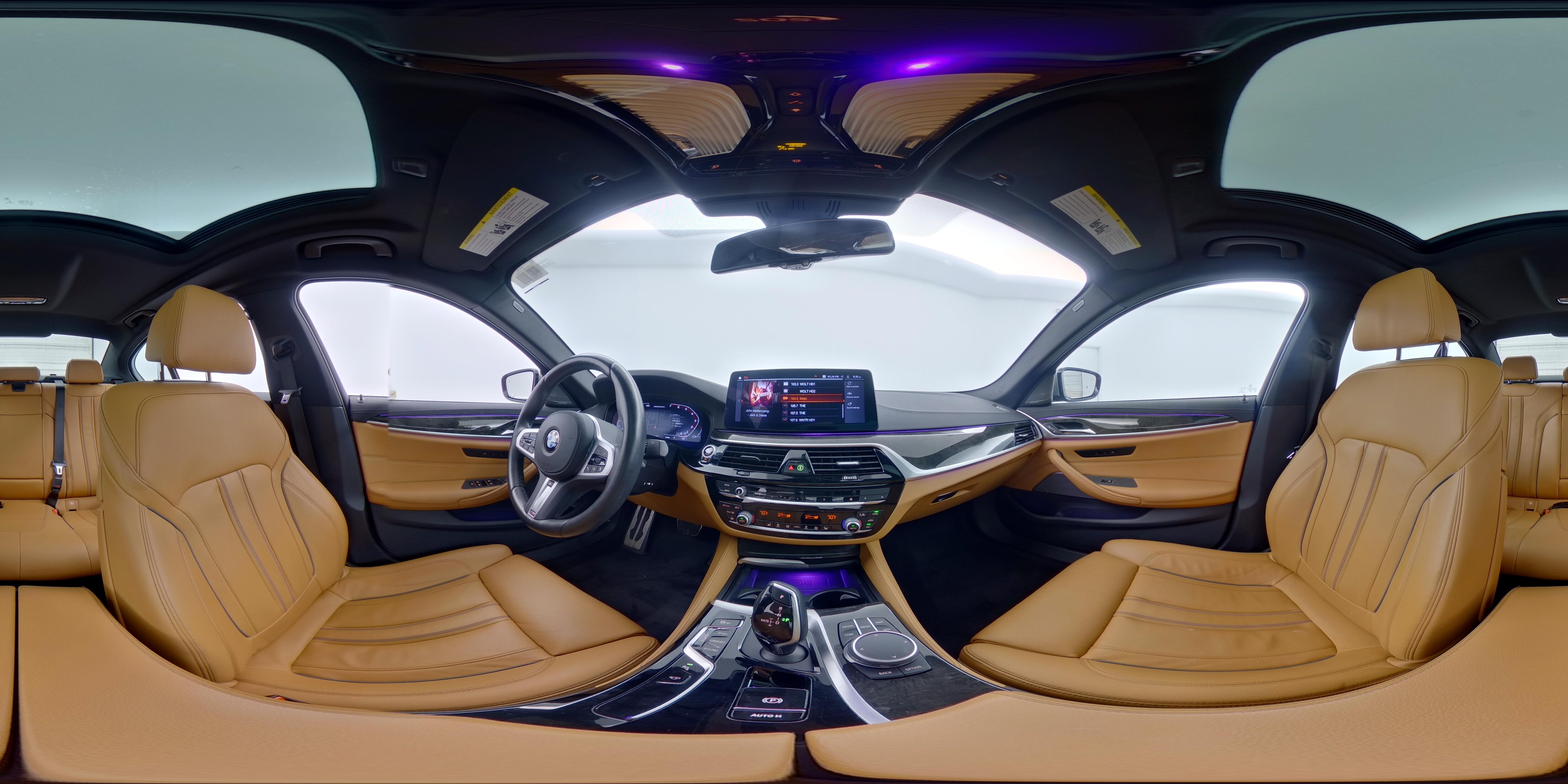 2021 BMW 5 Series M550i - Photo 27