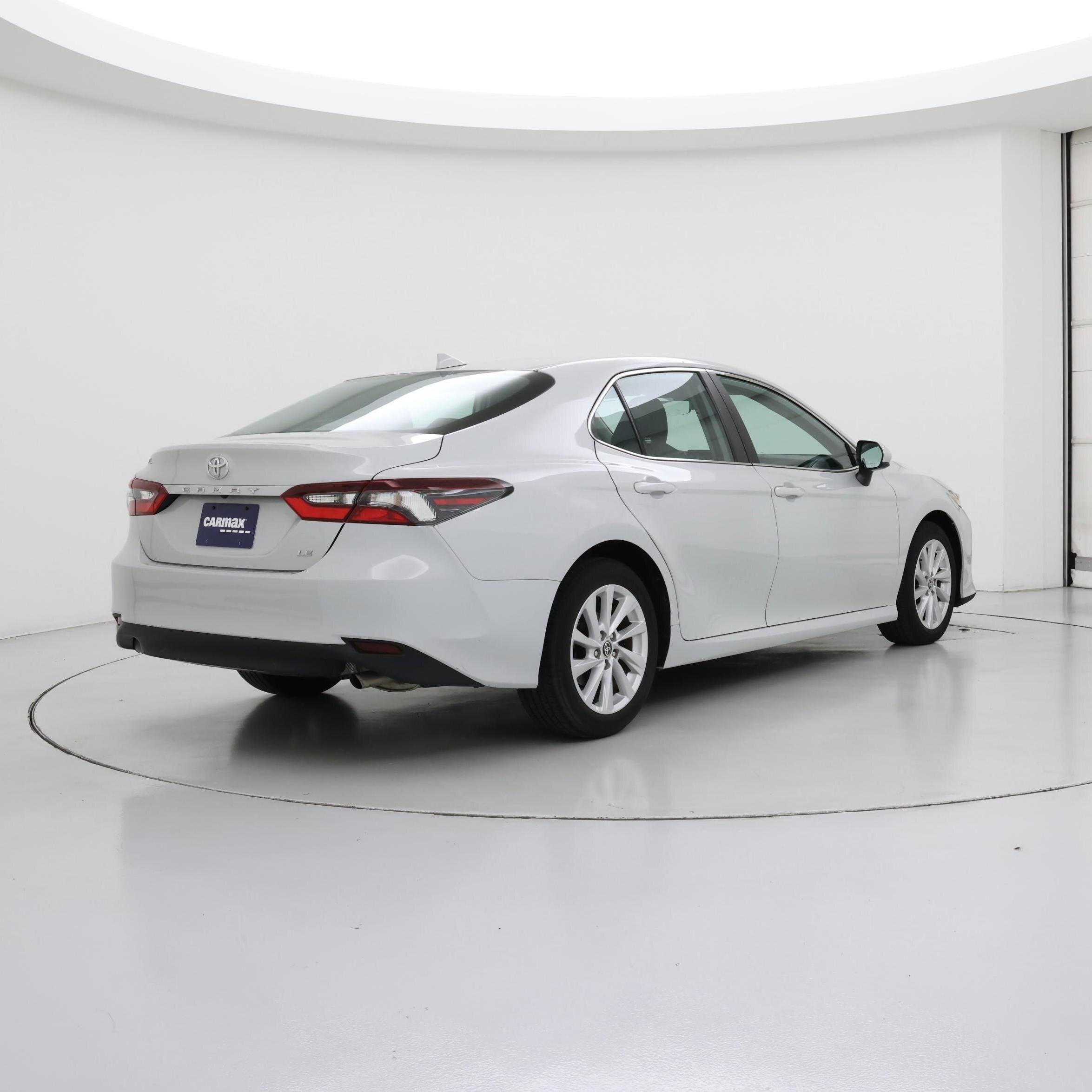 Thumbnail: 2022 Toyota Camry - 8
