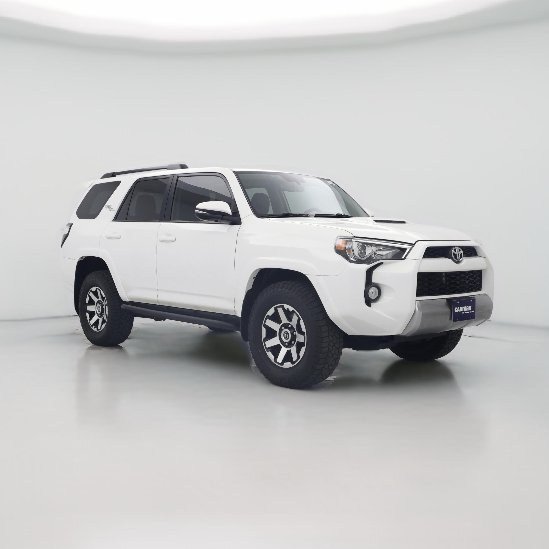 Thumbnail: 2019 Toyota 4Runner - 1