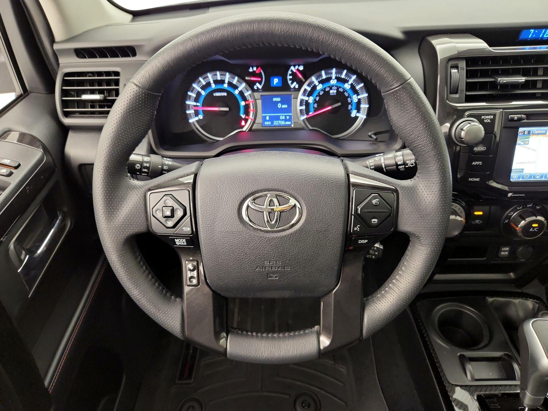Thumbnail: 2019 Toyota 4Runner - 10