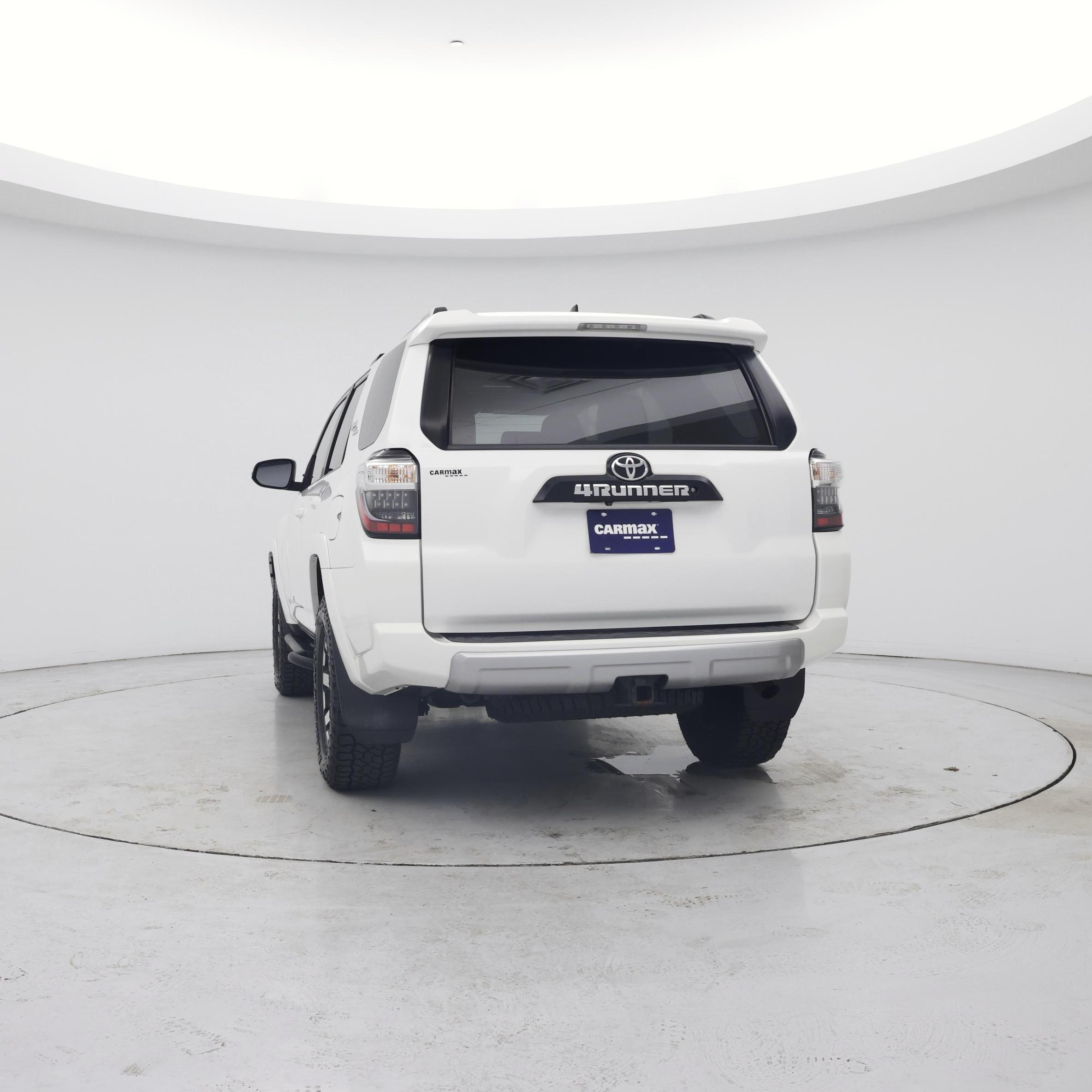 Thumbnail: 2019 Toyota 4Runner - 6