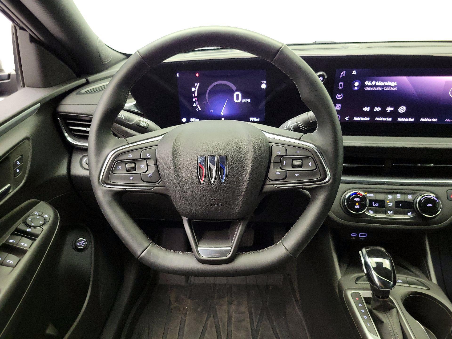 Thumbnail: 2025 Buick Envista - 10