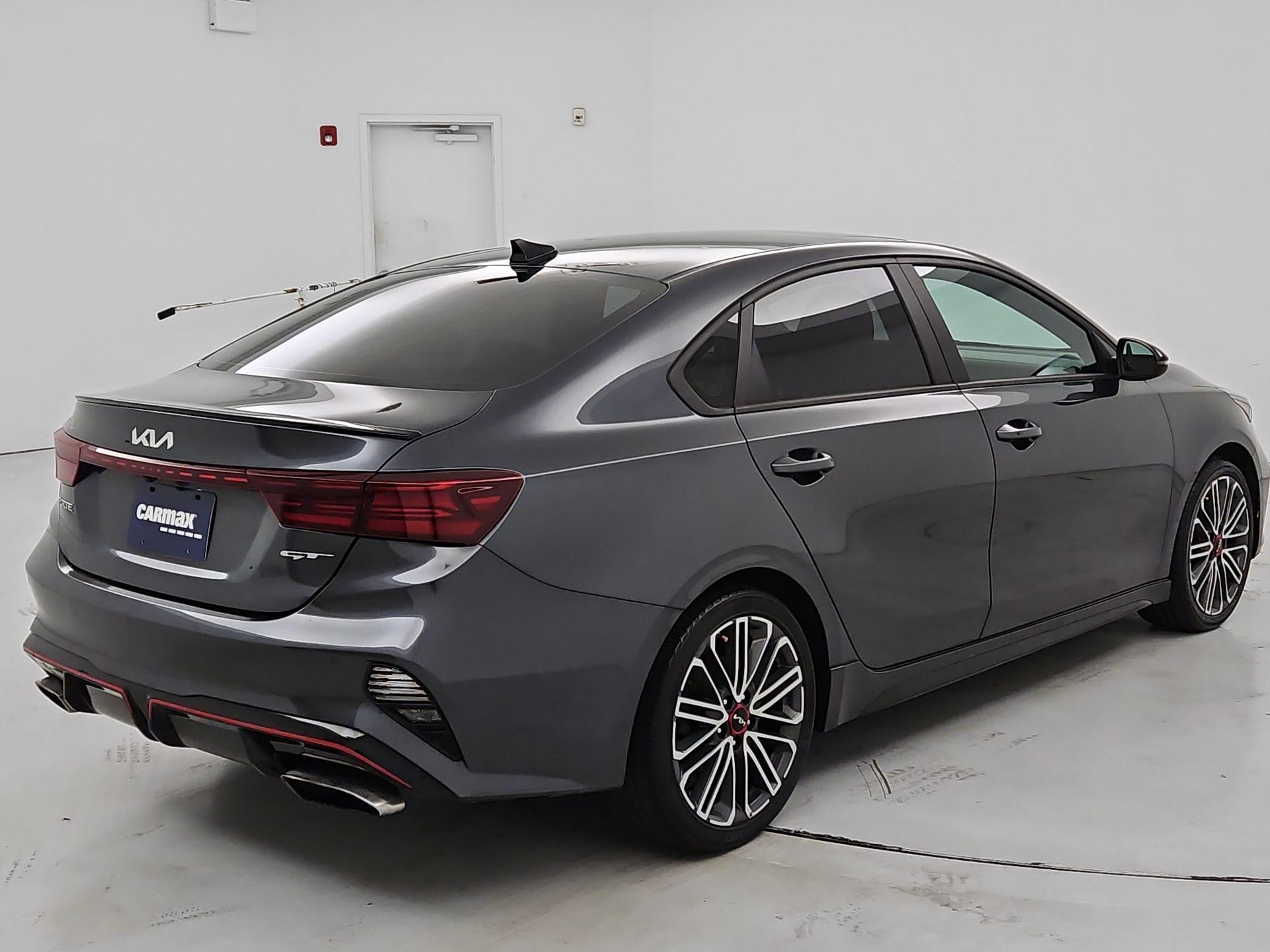 Thumbnail: 2023 Kia Forte - 5