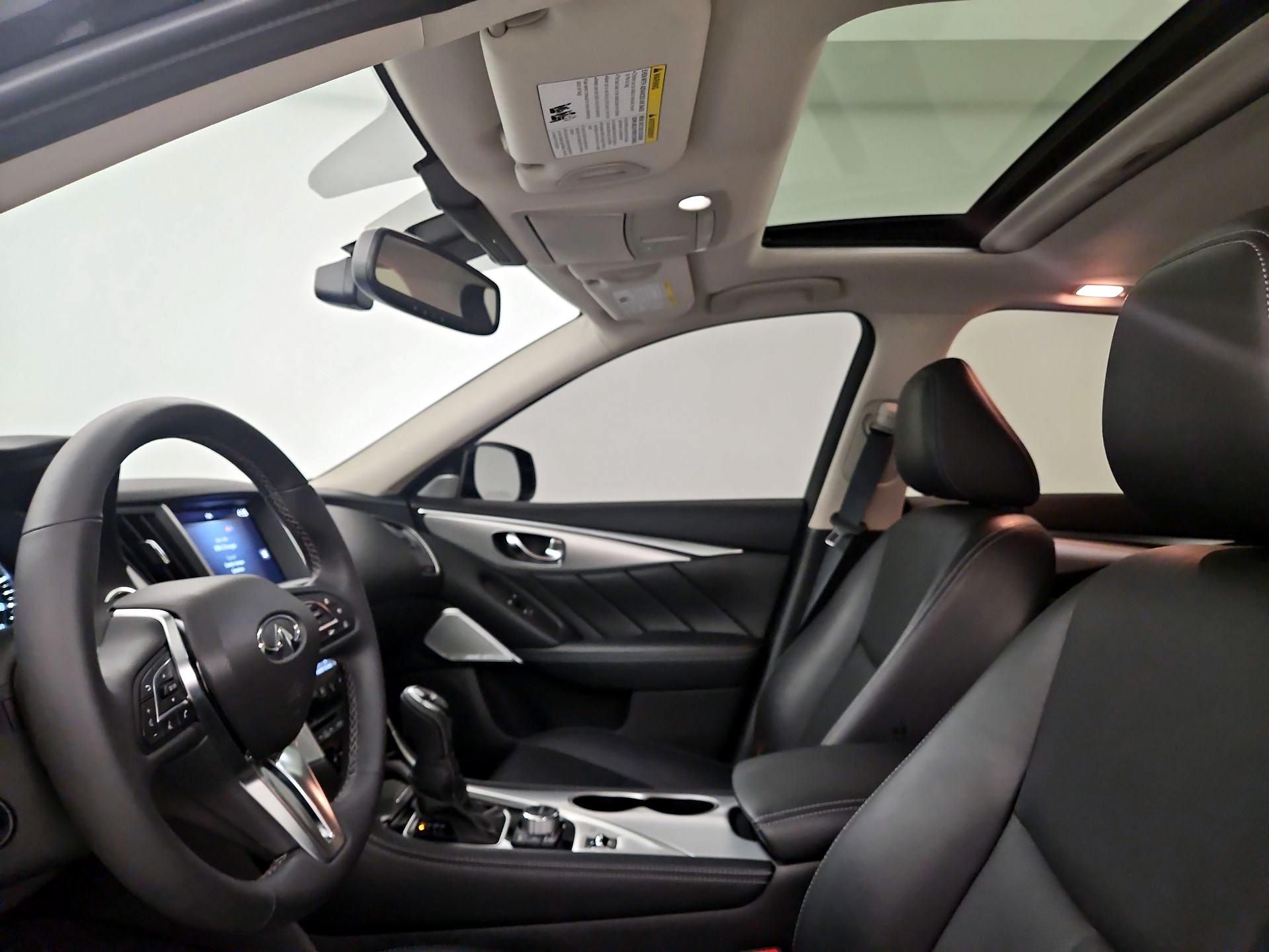 Thumbnail: 2023 INFINITI Q50 - 17