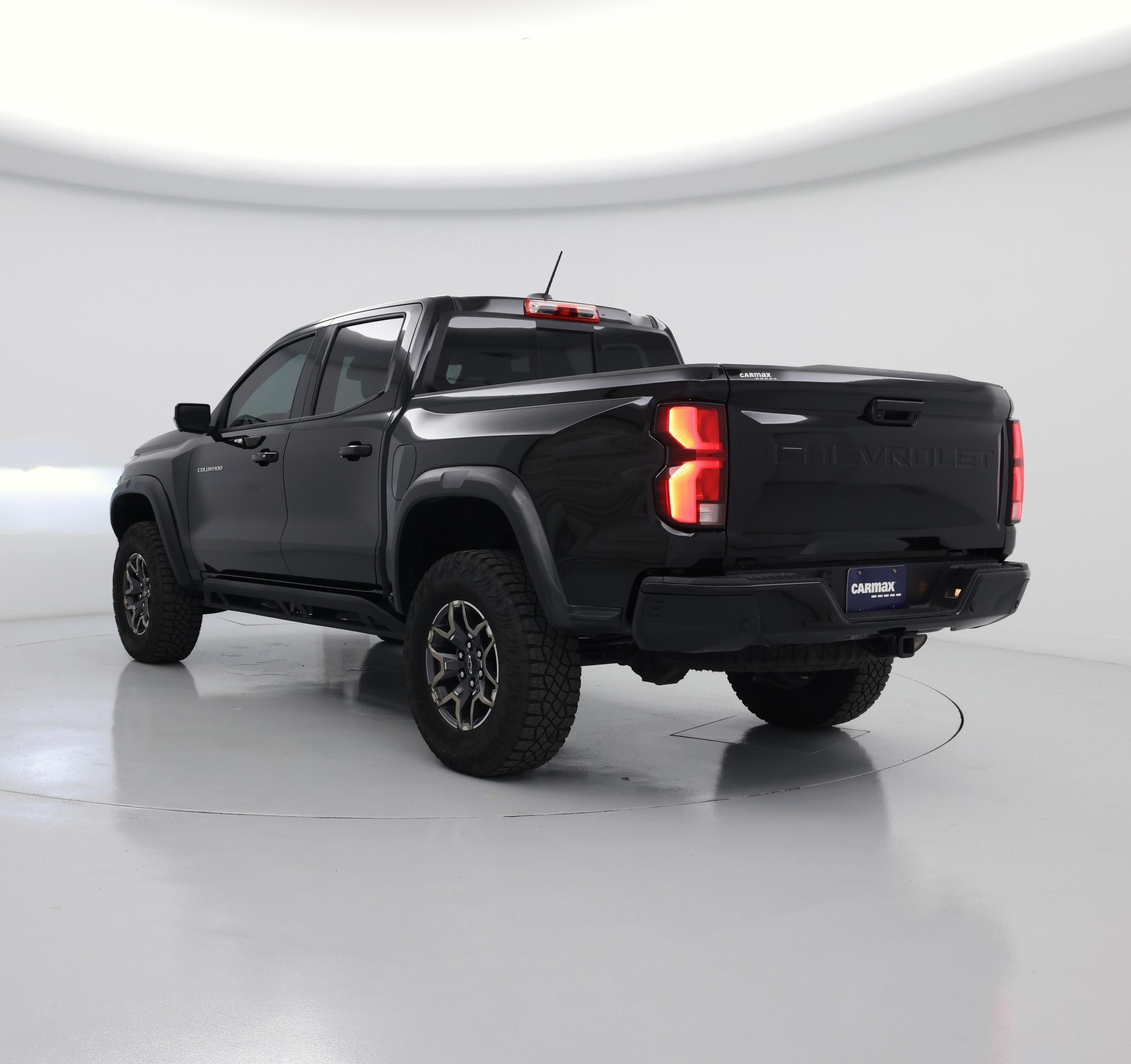 Thumbnail: 2024 Chevrolet Colorado - 2
