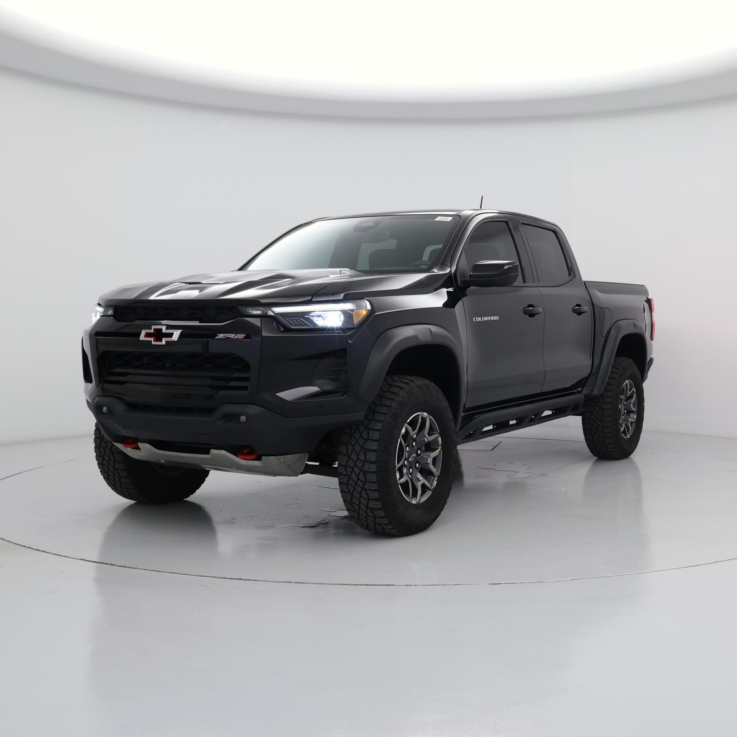 Thumbnail: 2024 Chevrolet Colorado - 4