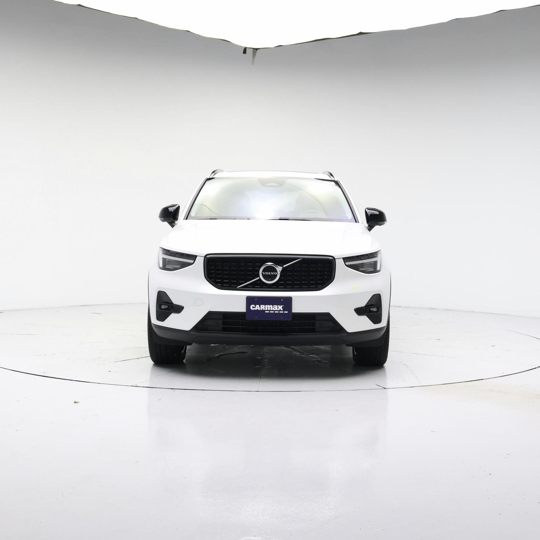 Thumbnail: 2024 Volvo XC40 - 5