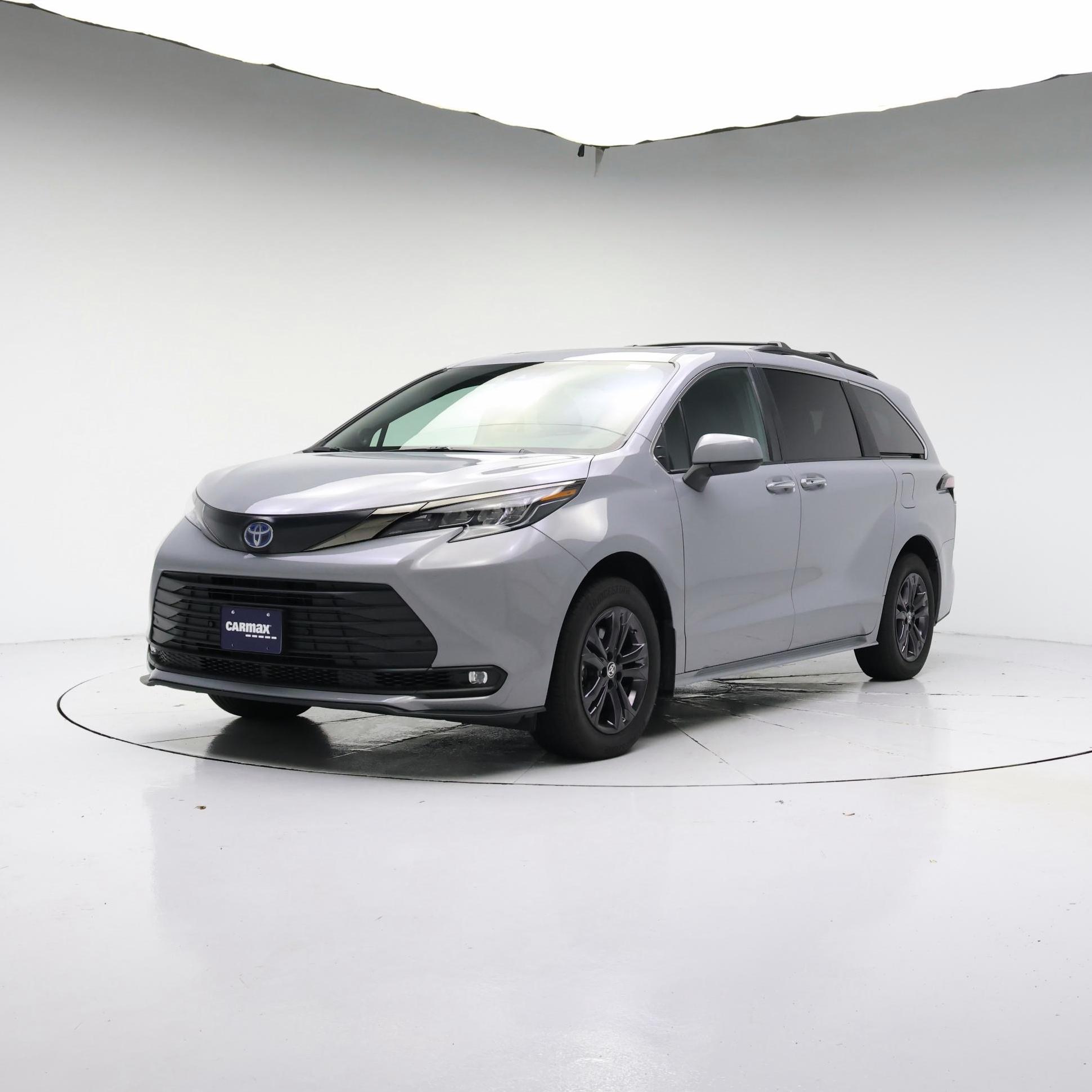 Thumbnail: 2024 Toyota Sienna - 4