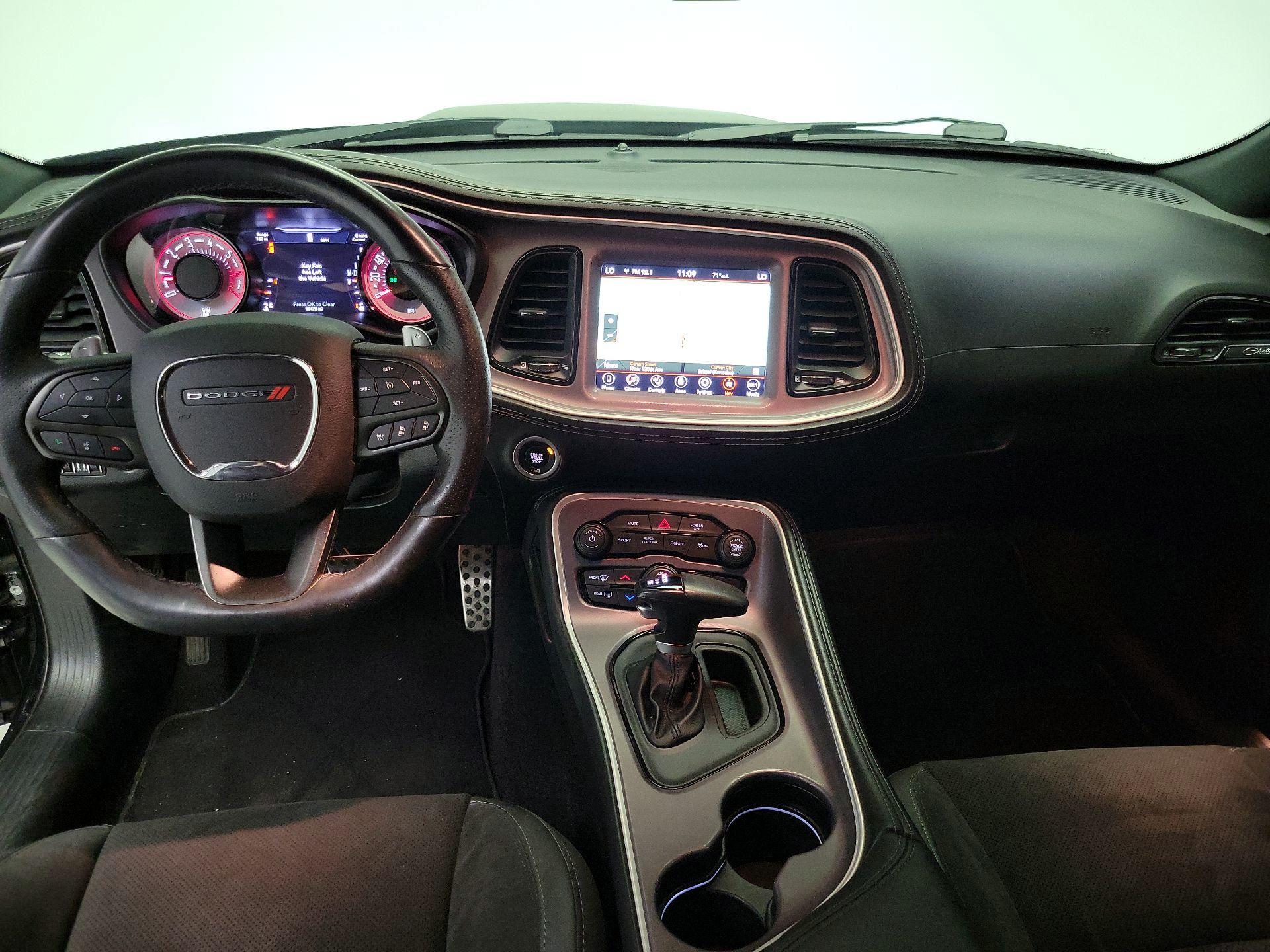 Thumbnail: 2022 Dodge Challenger - 9