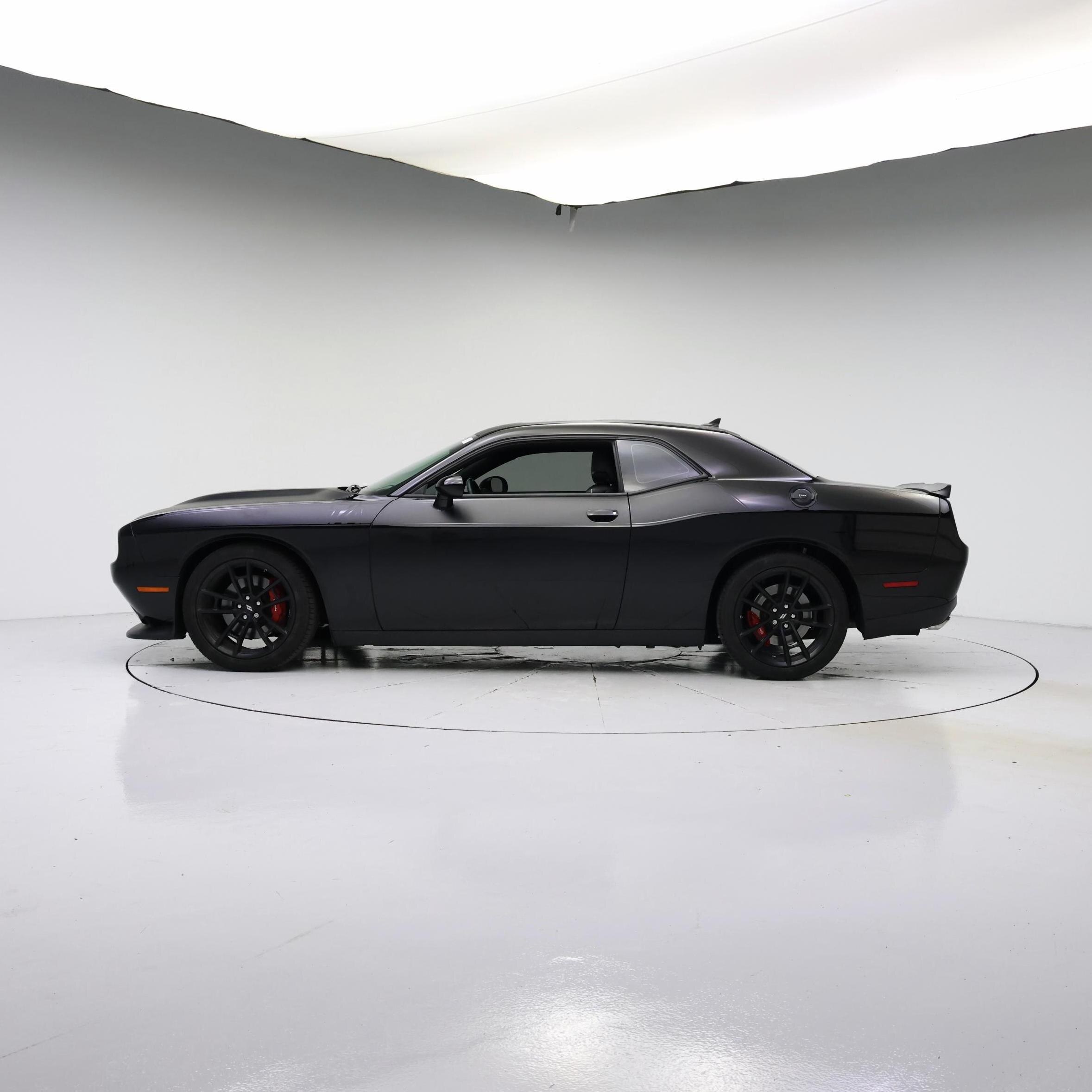 Thumbnail: 2022 Dodge Challenger - 3