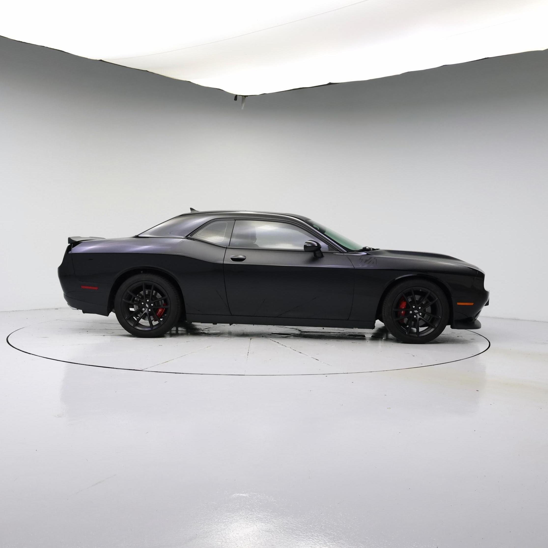 Thumbnail: 2022 Dodge Challenger - 7