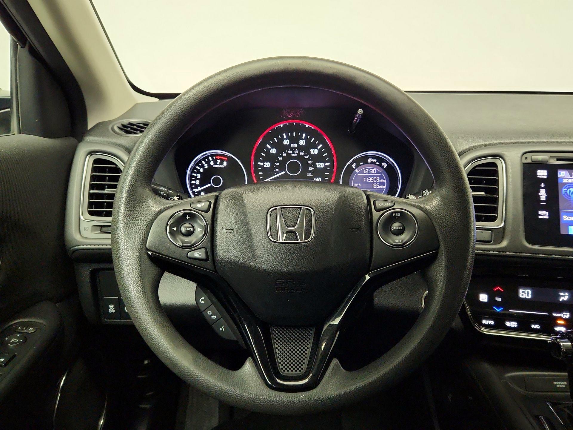 Thumbnail: 2016 Honda HR-V - 10
