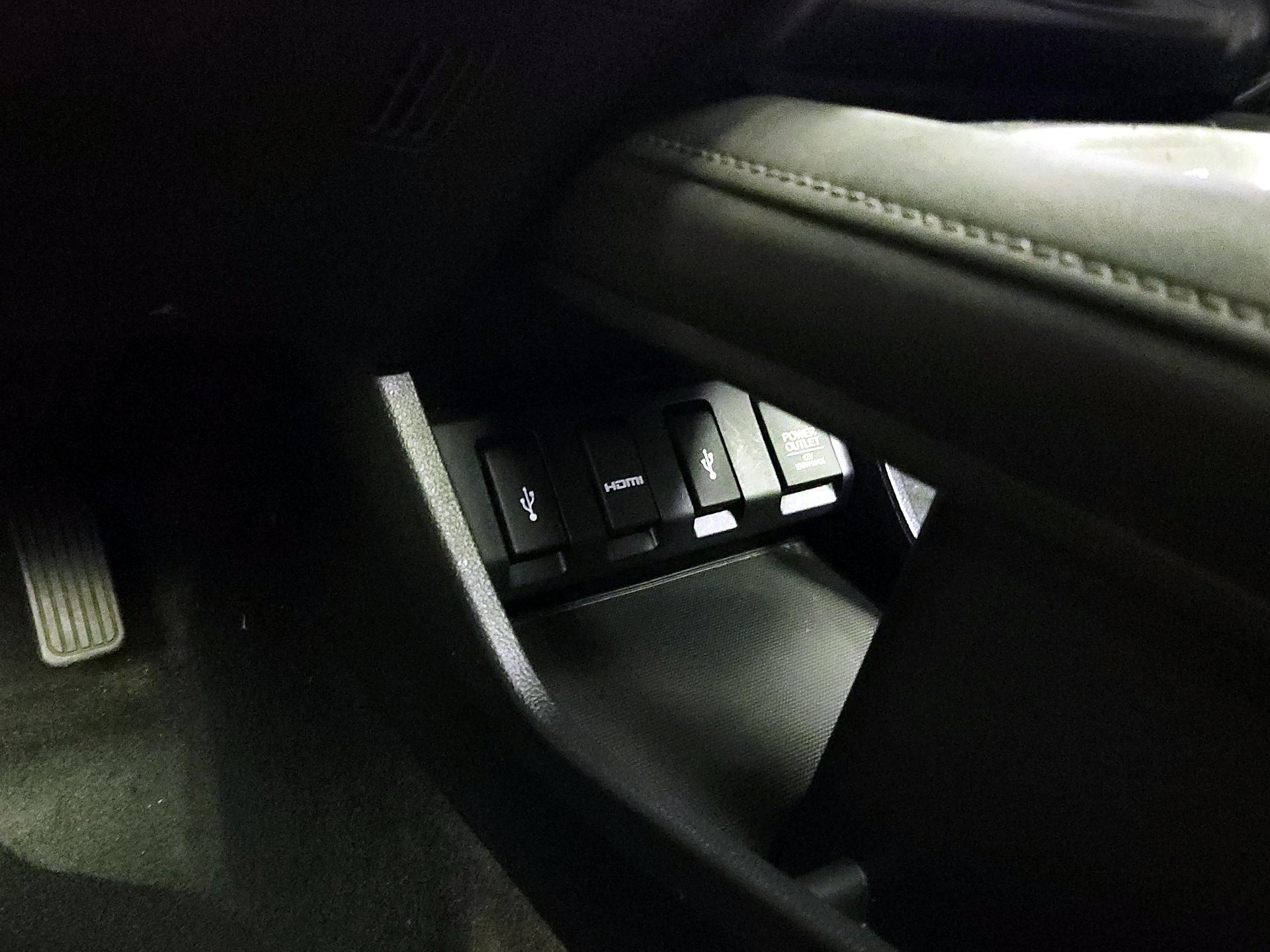 Thumbnail: 2016 Honda HR-V - 18