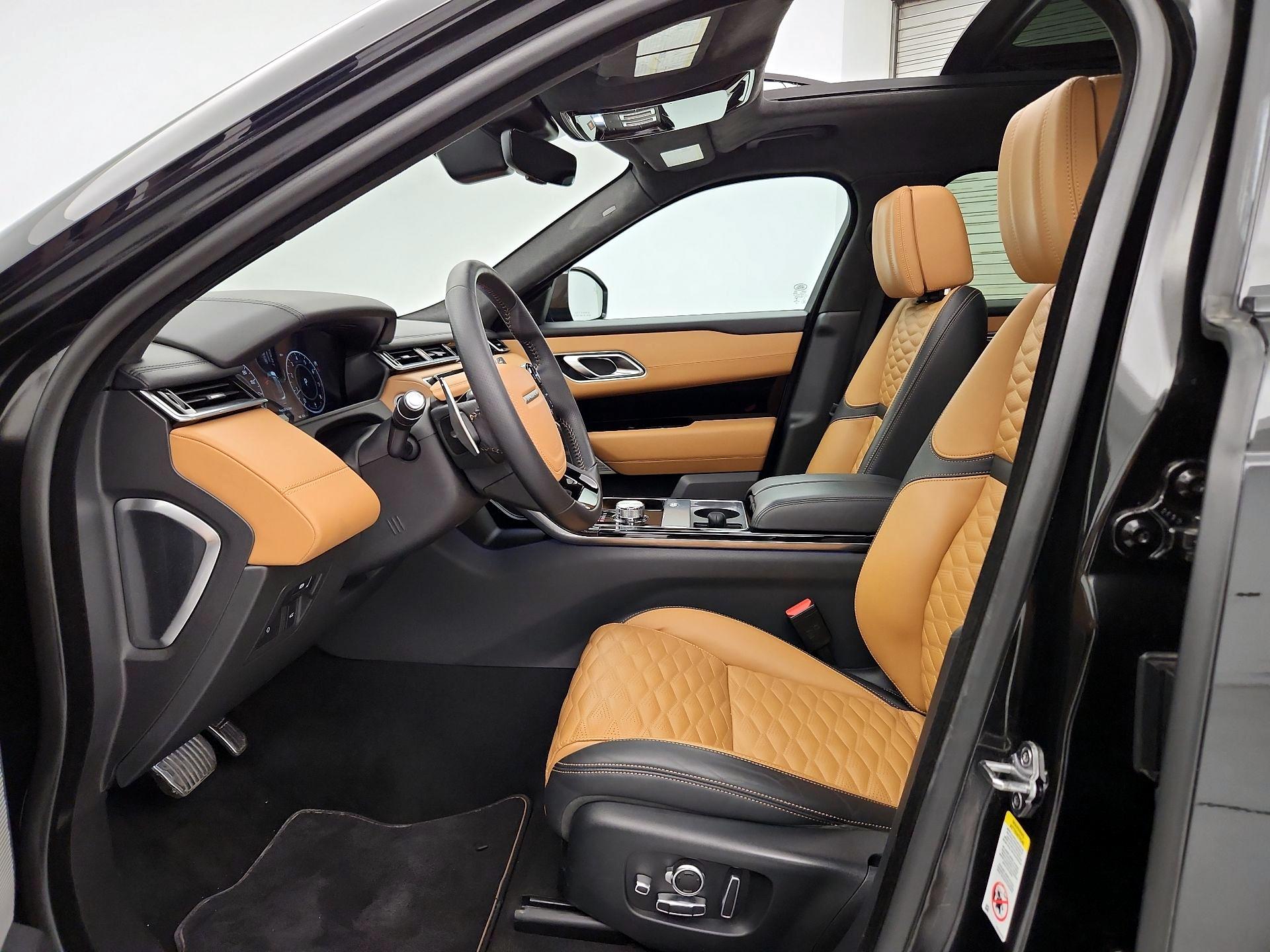 Thumbnail: 2020 Land Rover Range Rover Velar - 11