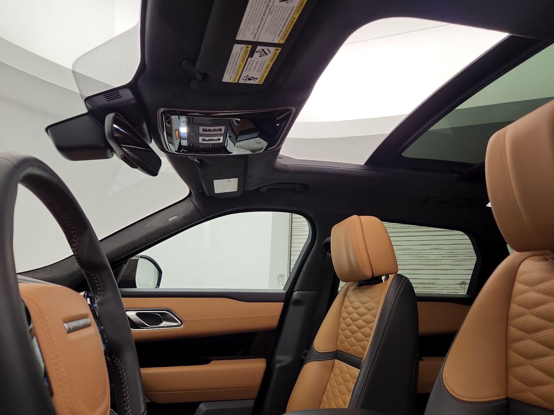 Thumbnail: 2020 Land Rover Range Rover Velar - 20