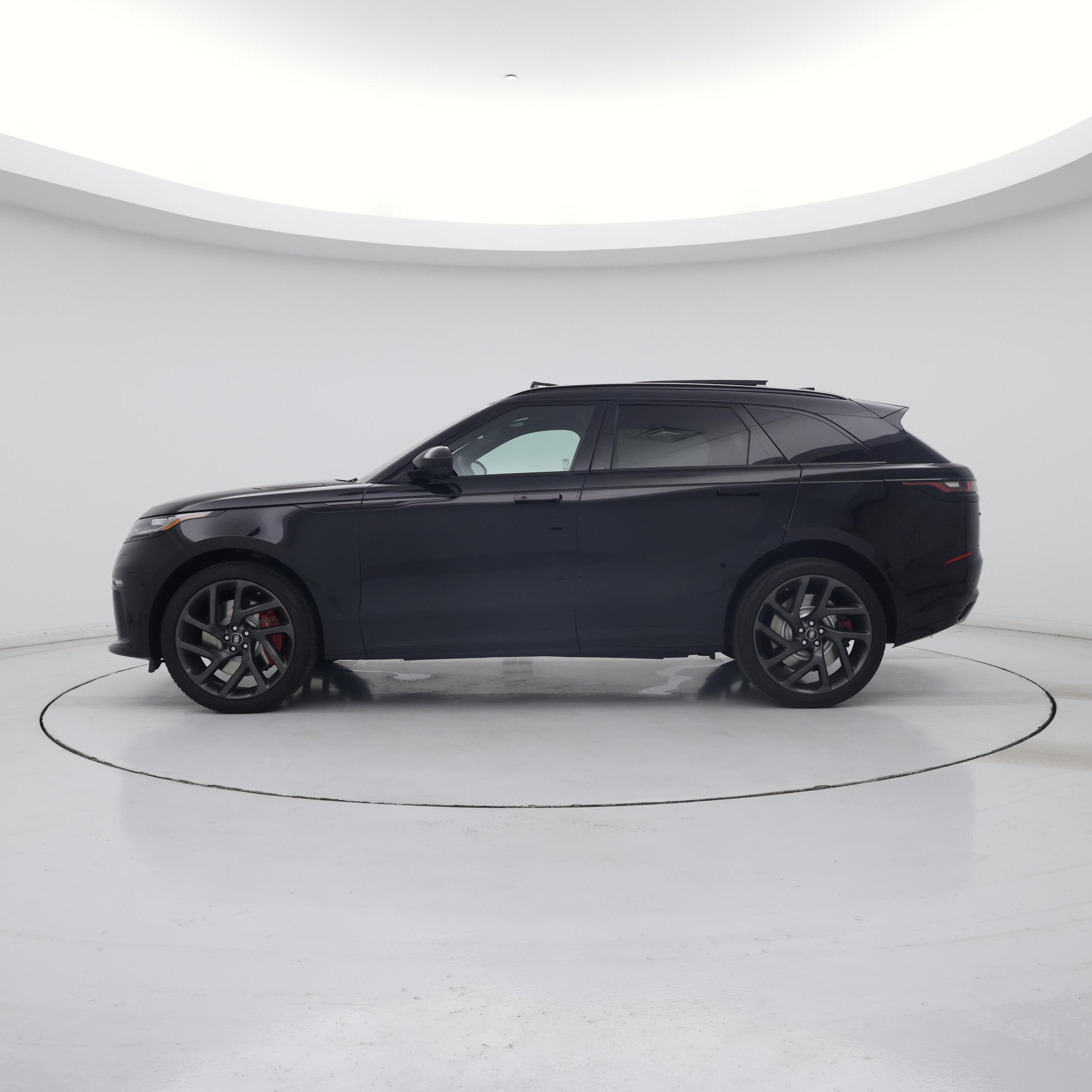 Thumbnail: 2020 Land Rover Range Rover Velar - 3