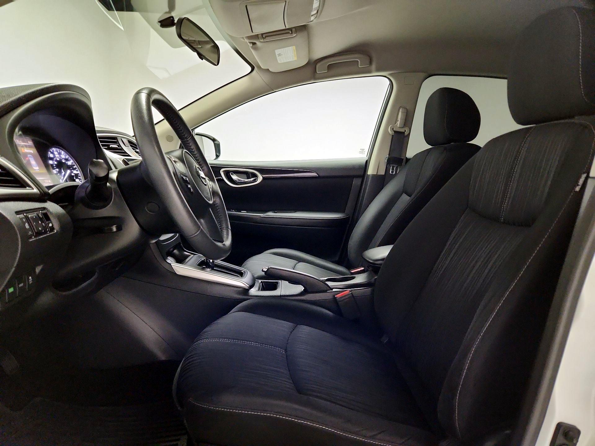 Thumbnail: 2017 Nissan Sentra - 11