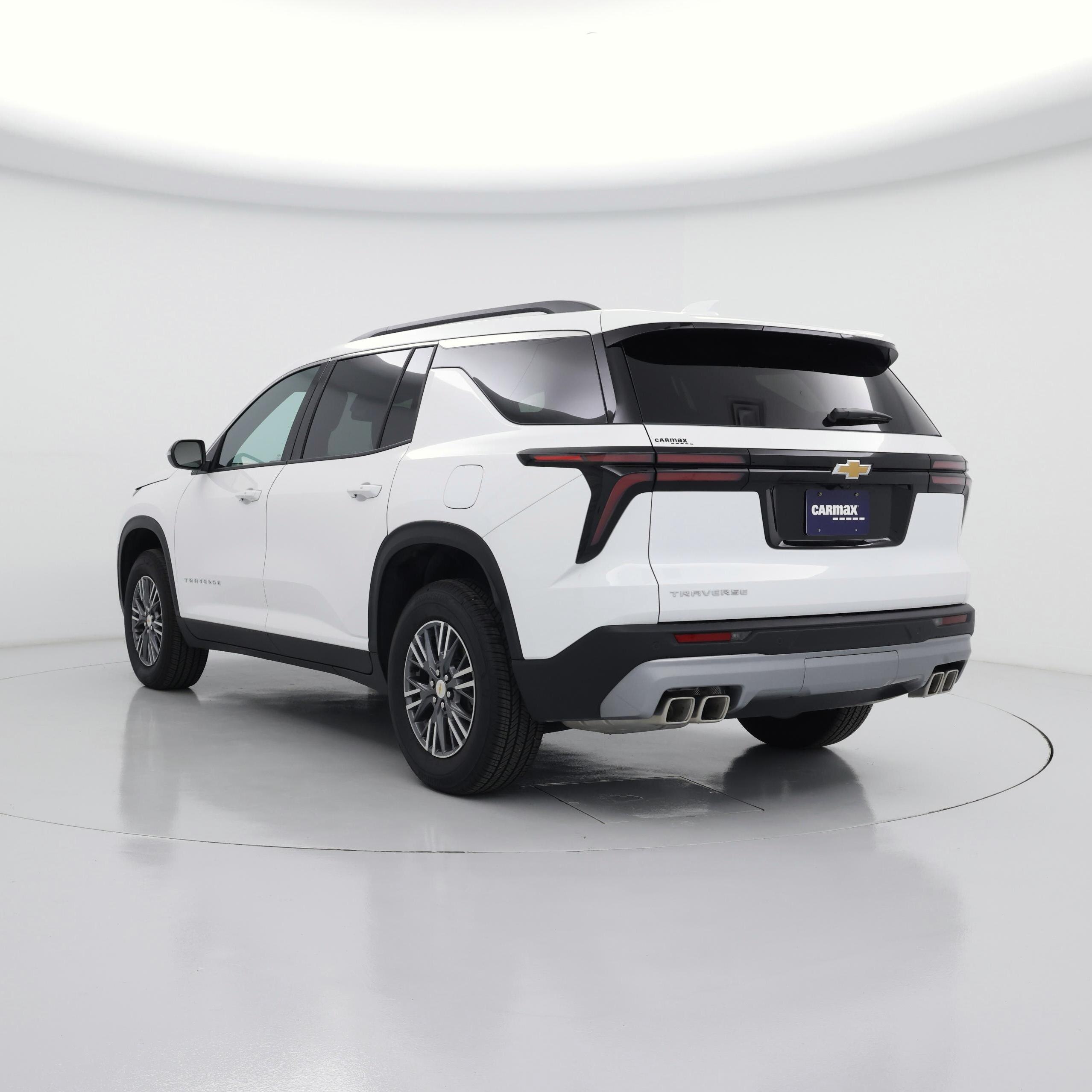 Thumbnail: 2026 Chevrolet Traverse - 2