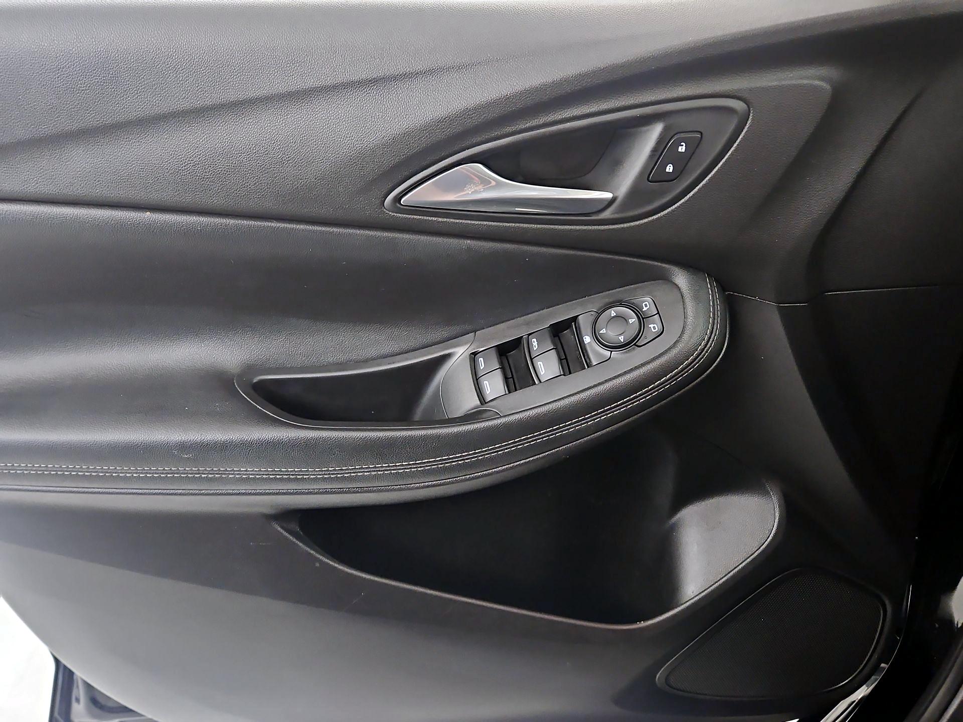 Thumbnail: 2021 Buick Encore GX - 10