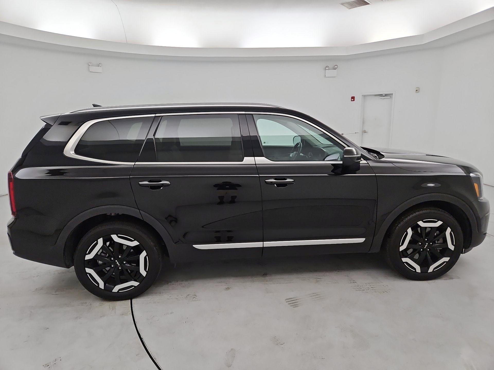 Thumbnail: 2025 Kia Telluride - 4