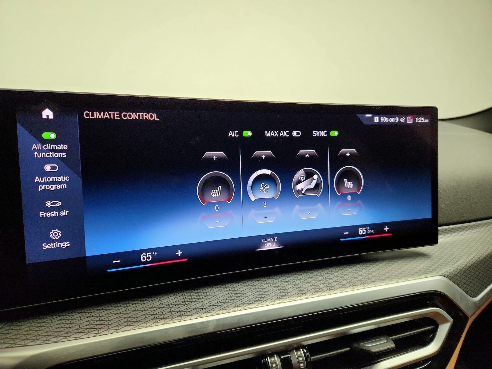 2023 BMW i4 M50 - Photo 18