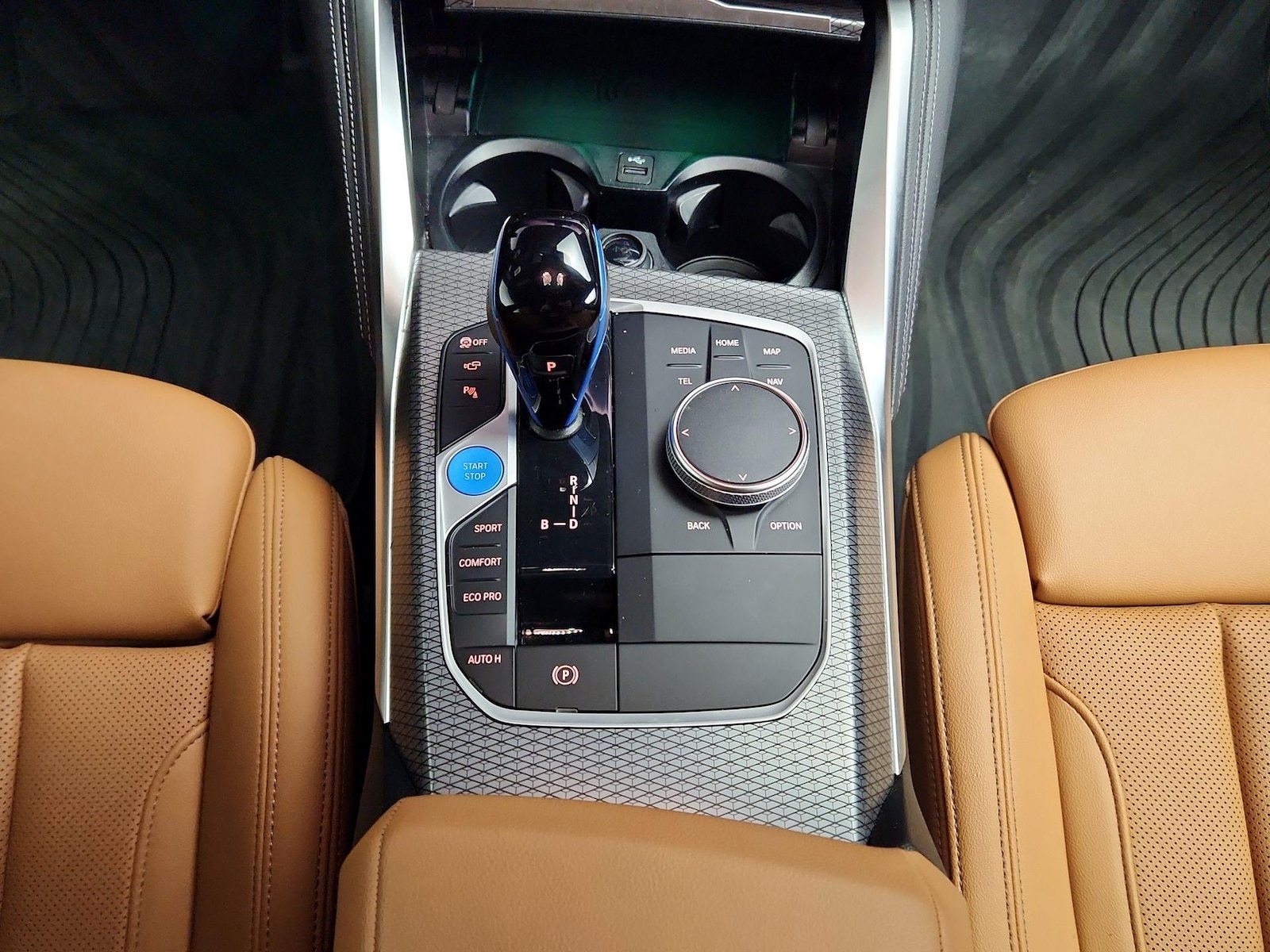 2023 BMW i4 M50 - Photo 19