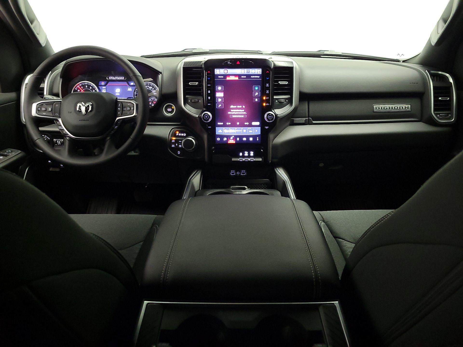 Thumbnail: 2025 RAM 1500 - 9