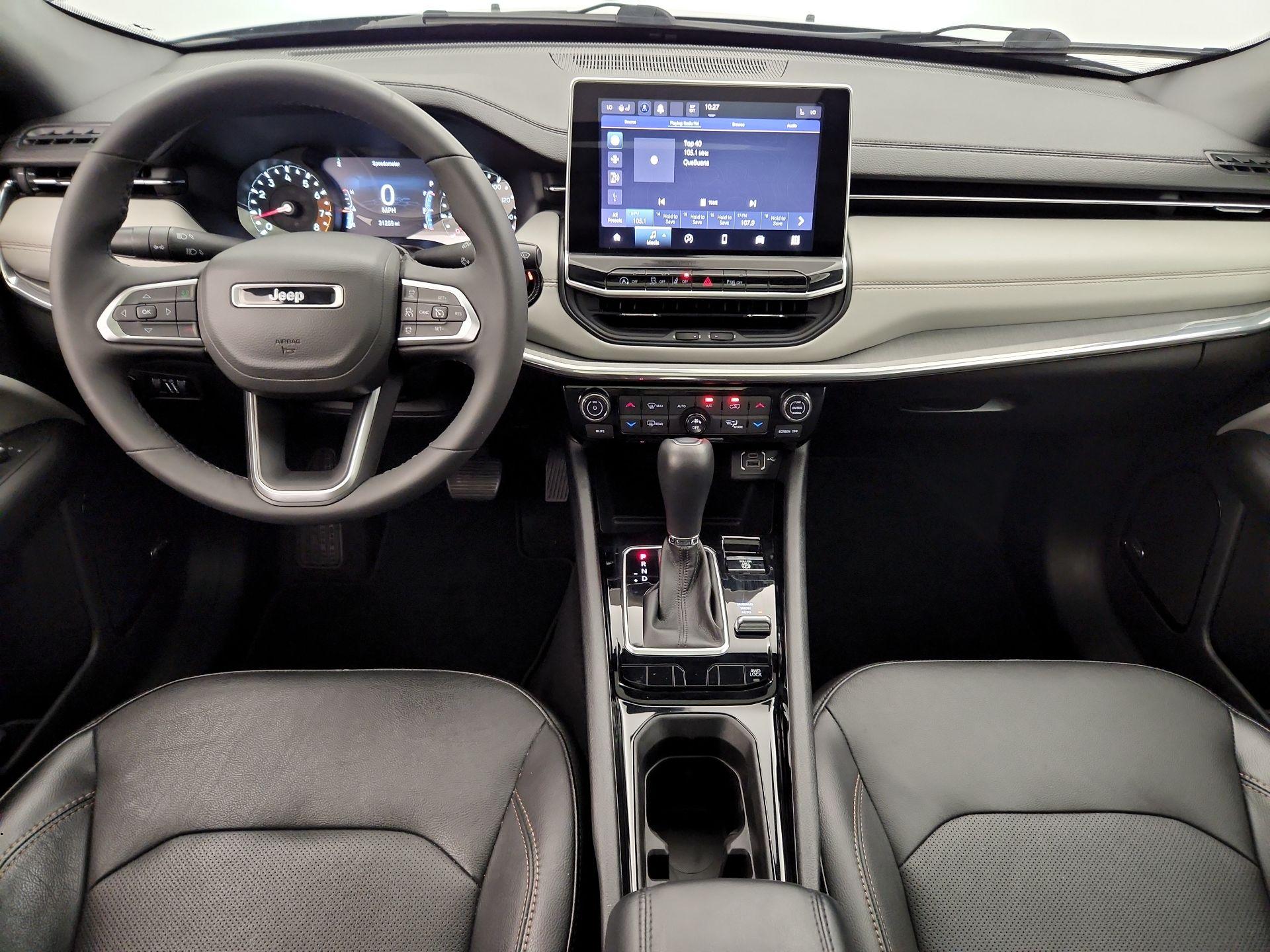 Thumbnail: 2023 Jeep Compass - 9