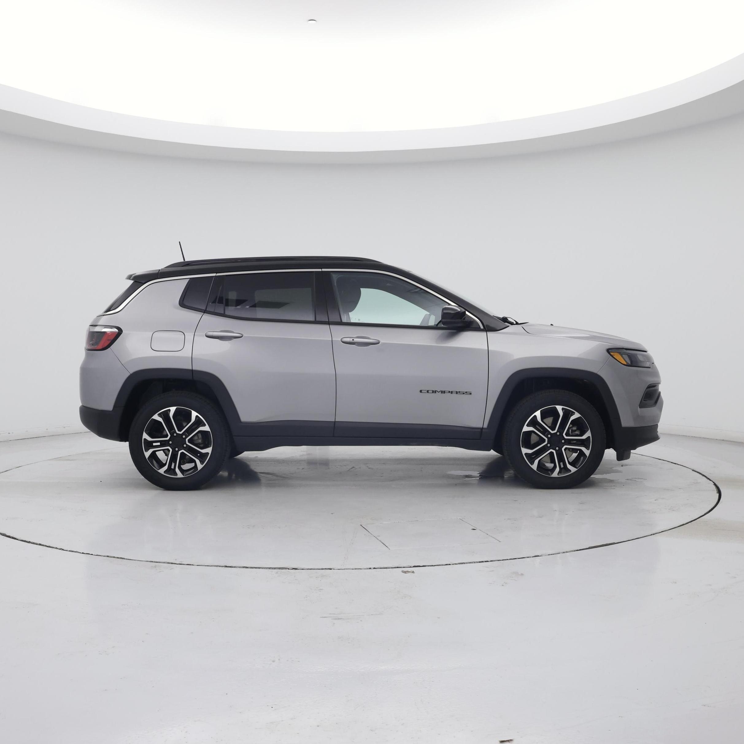 Thumbnail: 2023 Jeep Compass - 7