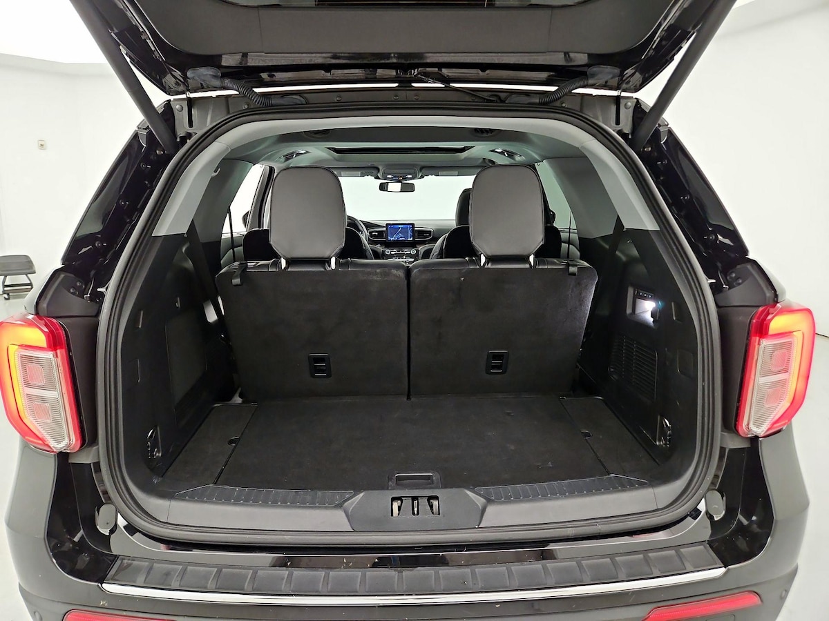 Trunk/Cargo (Seats Up)