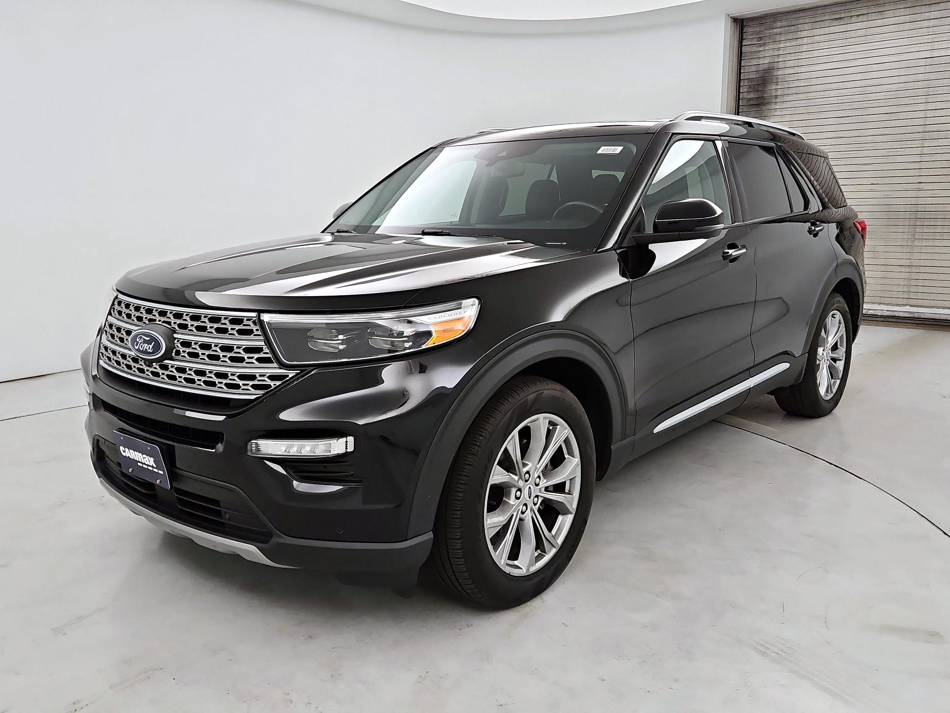 Thumbnail: 2023 Ford Explorer - 3