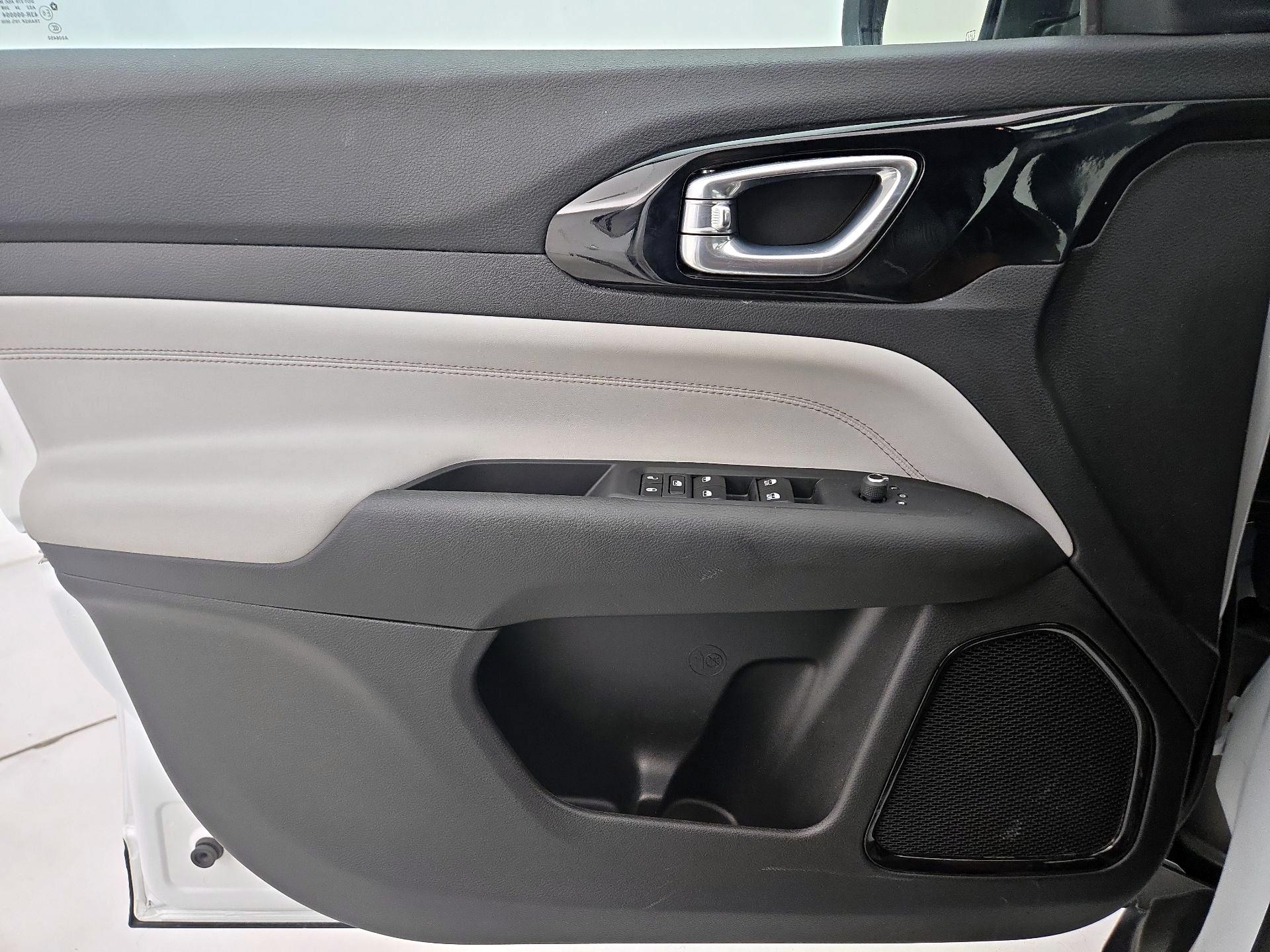 Thumbnail: 2024 Jeep Compass - 12