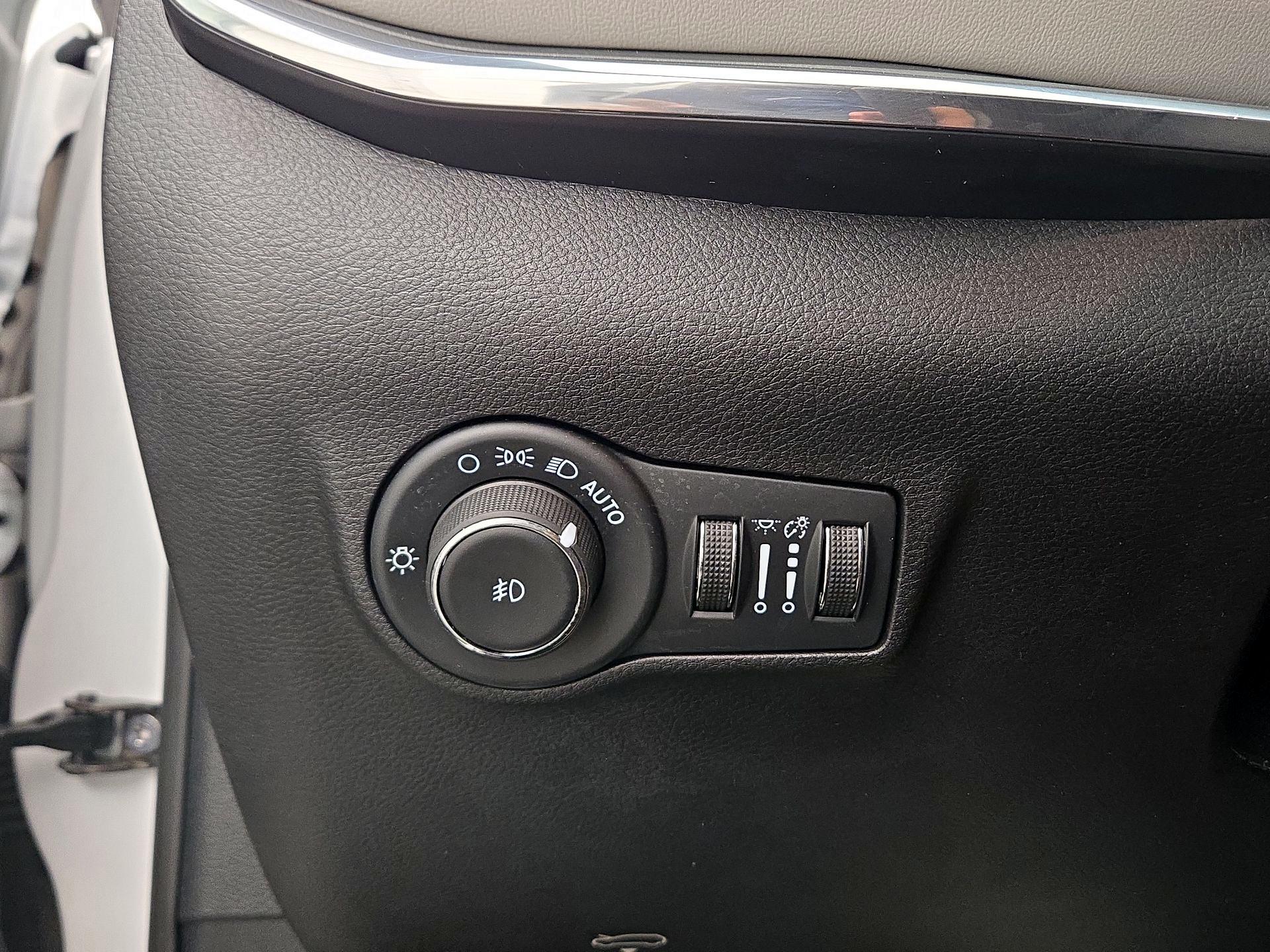 Thumbnail: 2024 Jeep Compass - 13