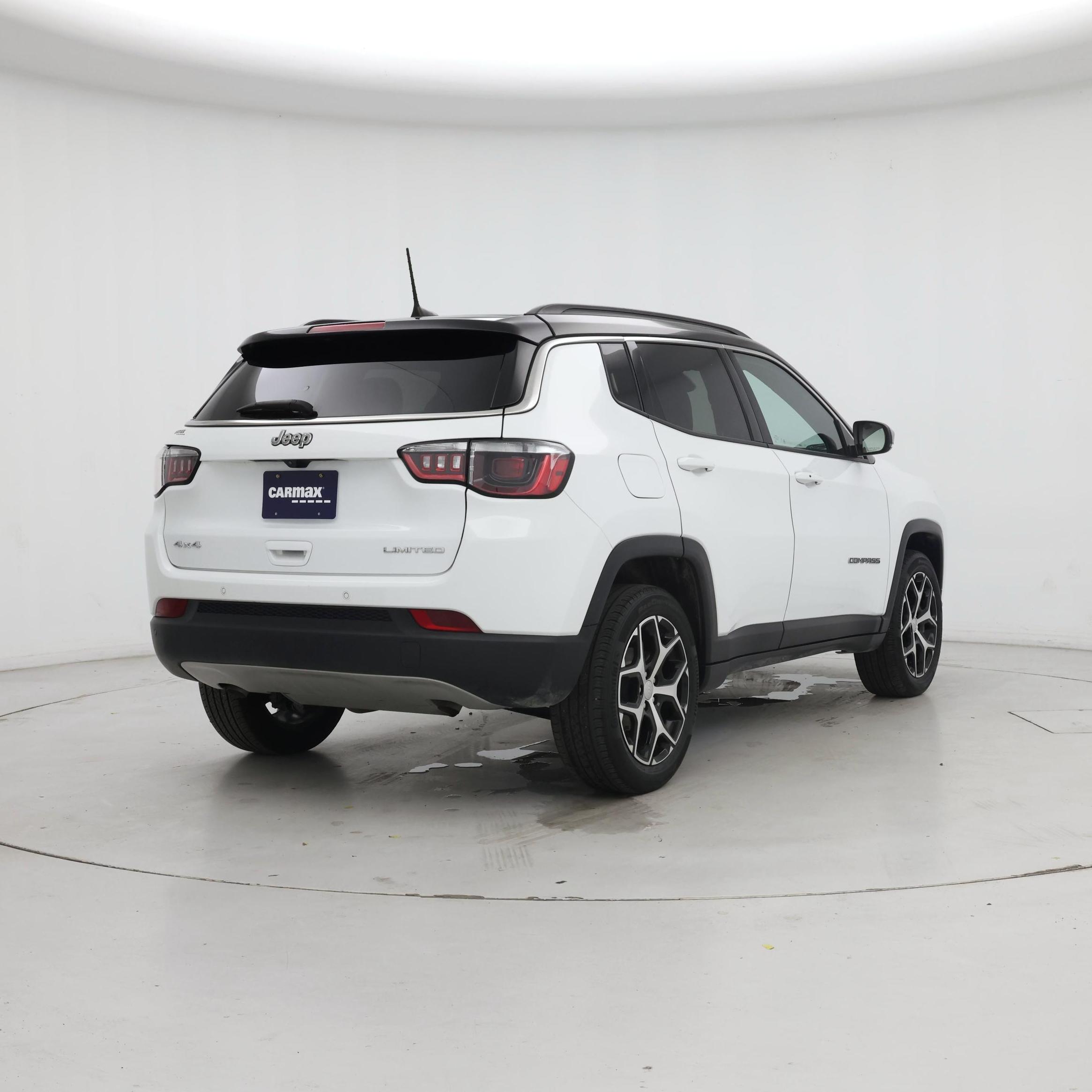 Thumbnail: 2024 Jeep Compass - 8