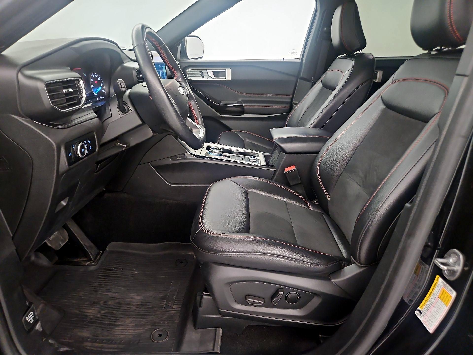 Thumbnail: 2024 Ford Explorer - 9