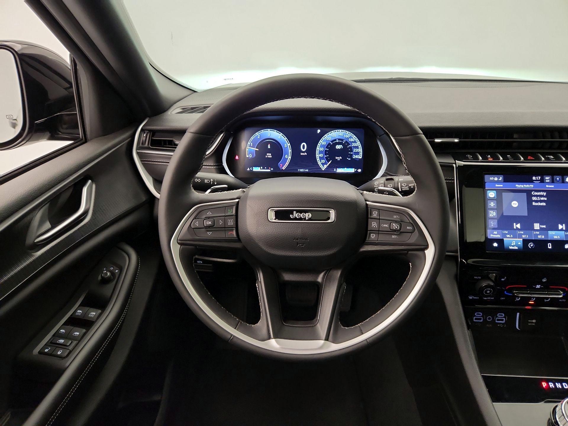 Thumbnail: 2024 Jeep Grand Cherokee L - 10