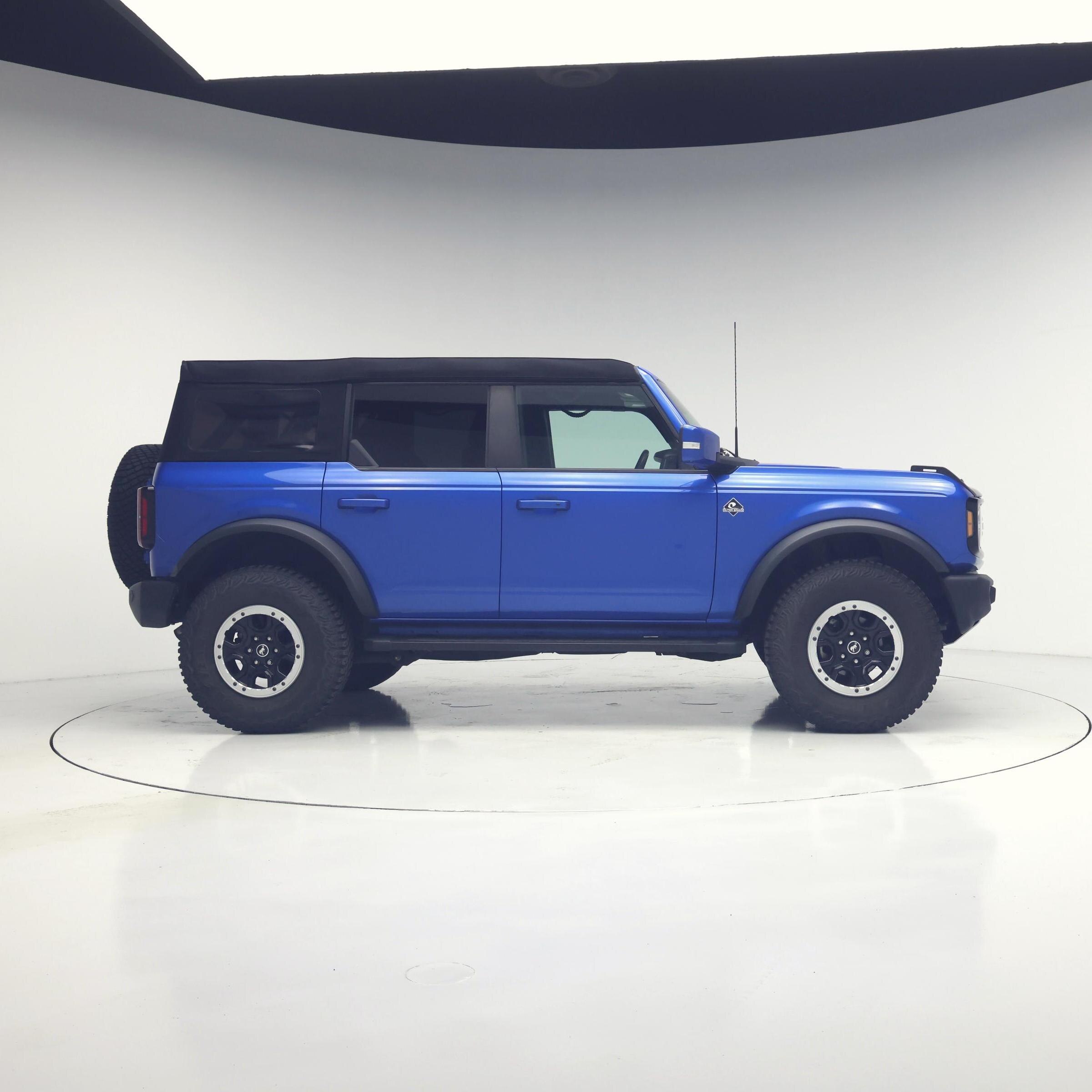 Thumbnail: 2023 Ford Bronco - 7