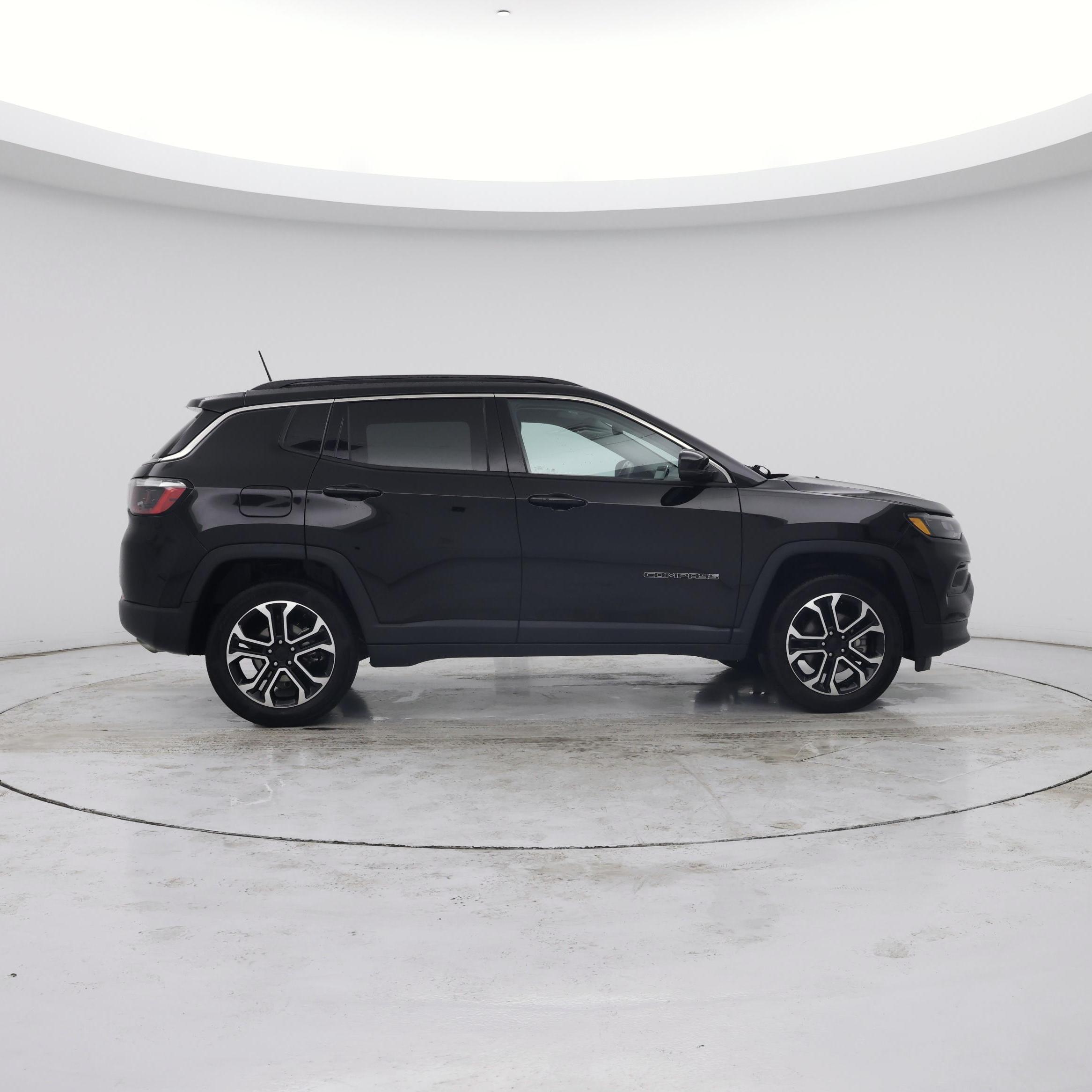 Thumbnail: 2022 Jeep Compass - 7