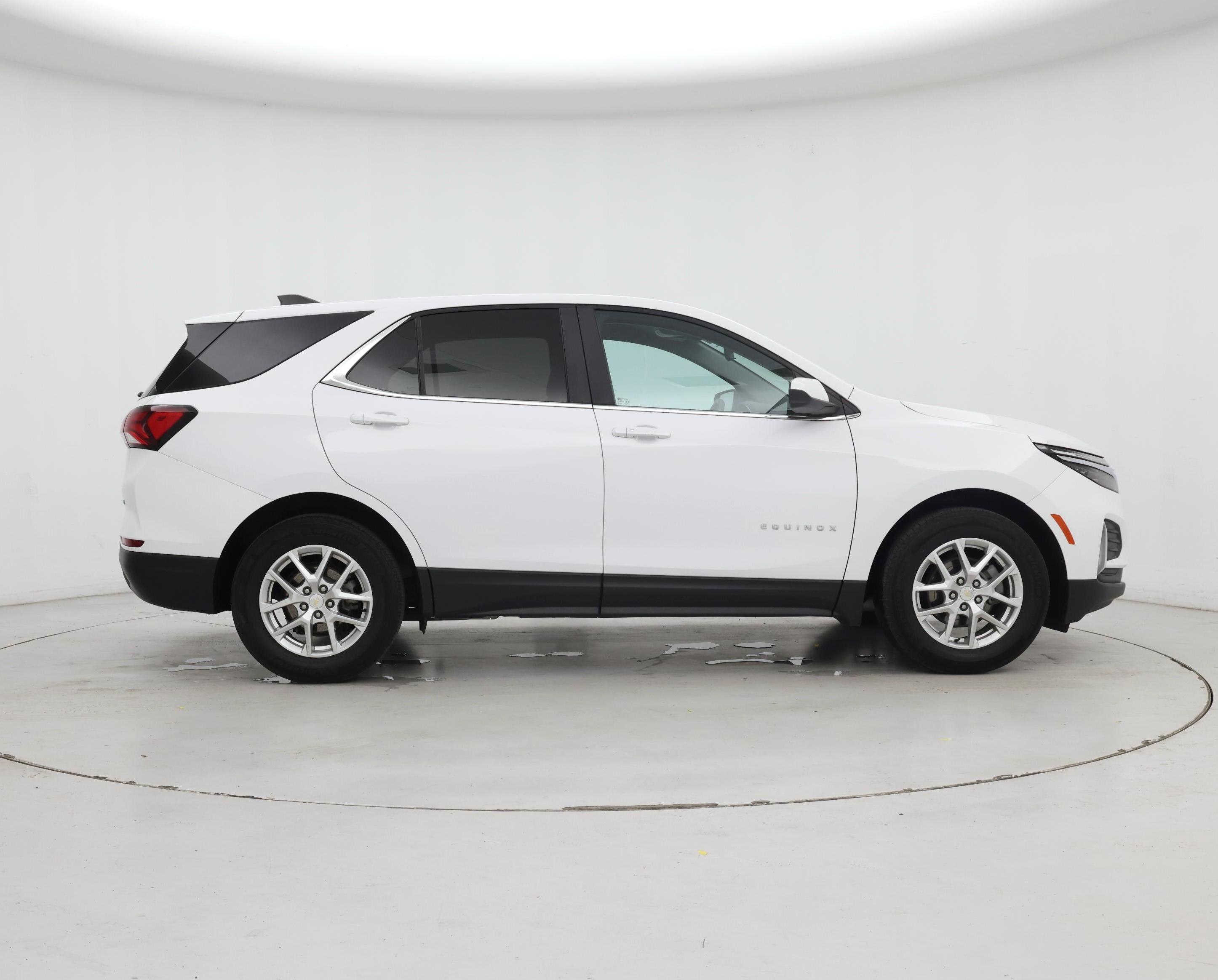 Thumbnail: 2022 Chevrolet Equinox - 7