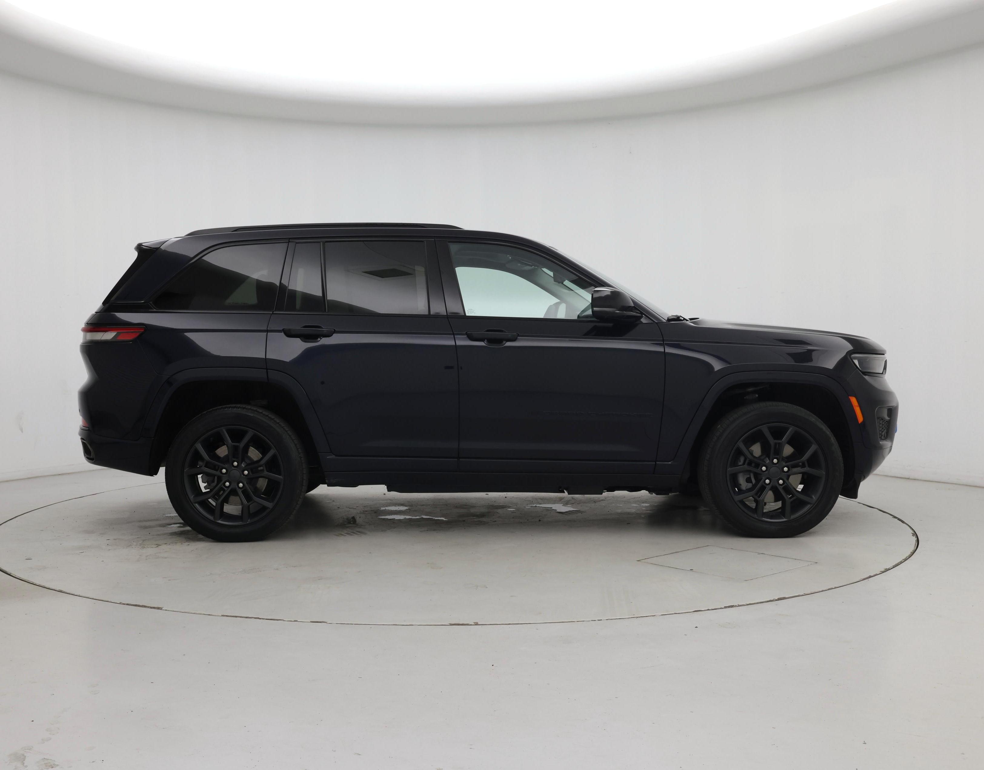 Thumbnail: 2023 Jeep Grand Cherokee - 7