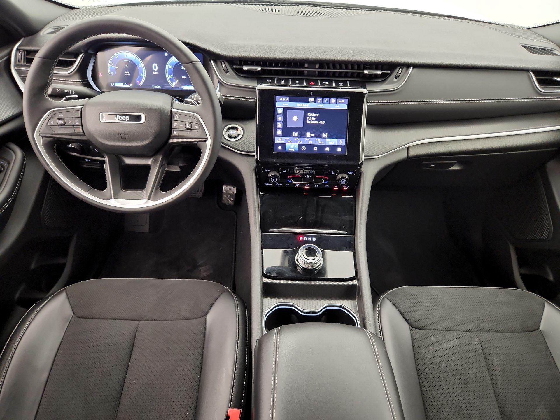 Thumbnail: 2024 Jeep Grand Cherokee - 9