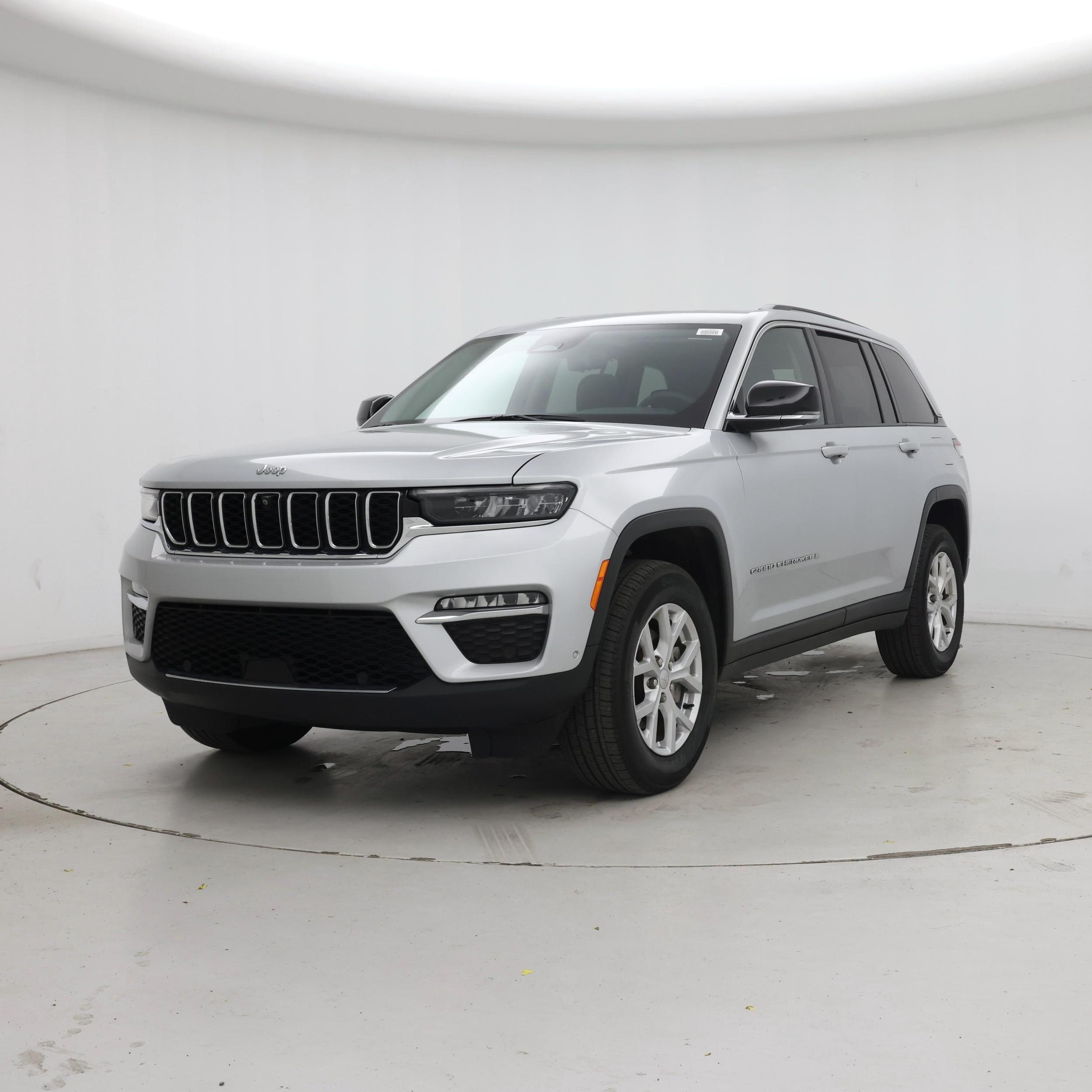 Thumbnail: 2024 Jeep Grand Cherokee - 4
